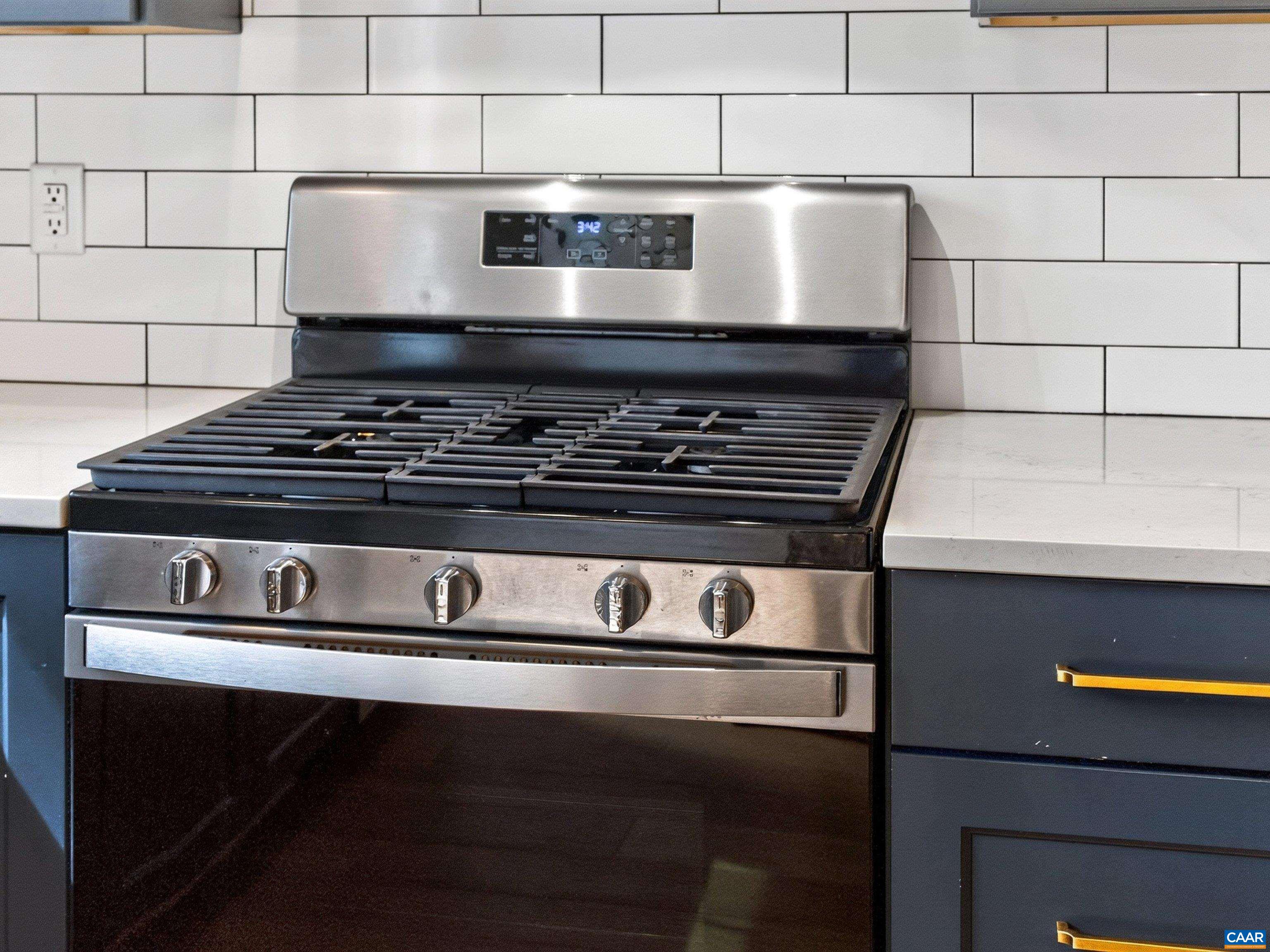 Gas range. Gas range.