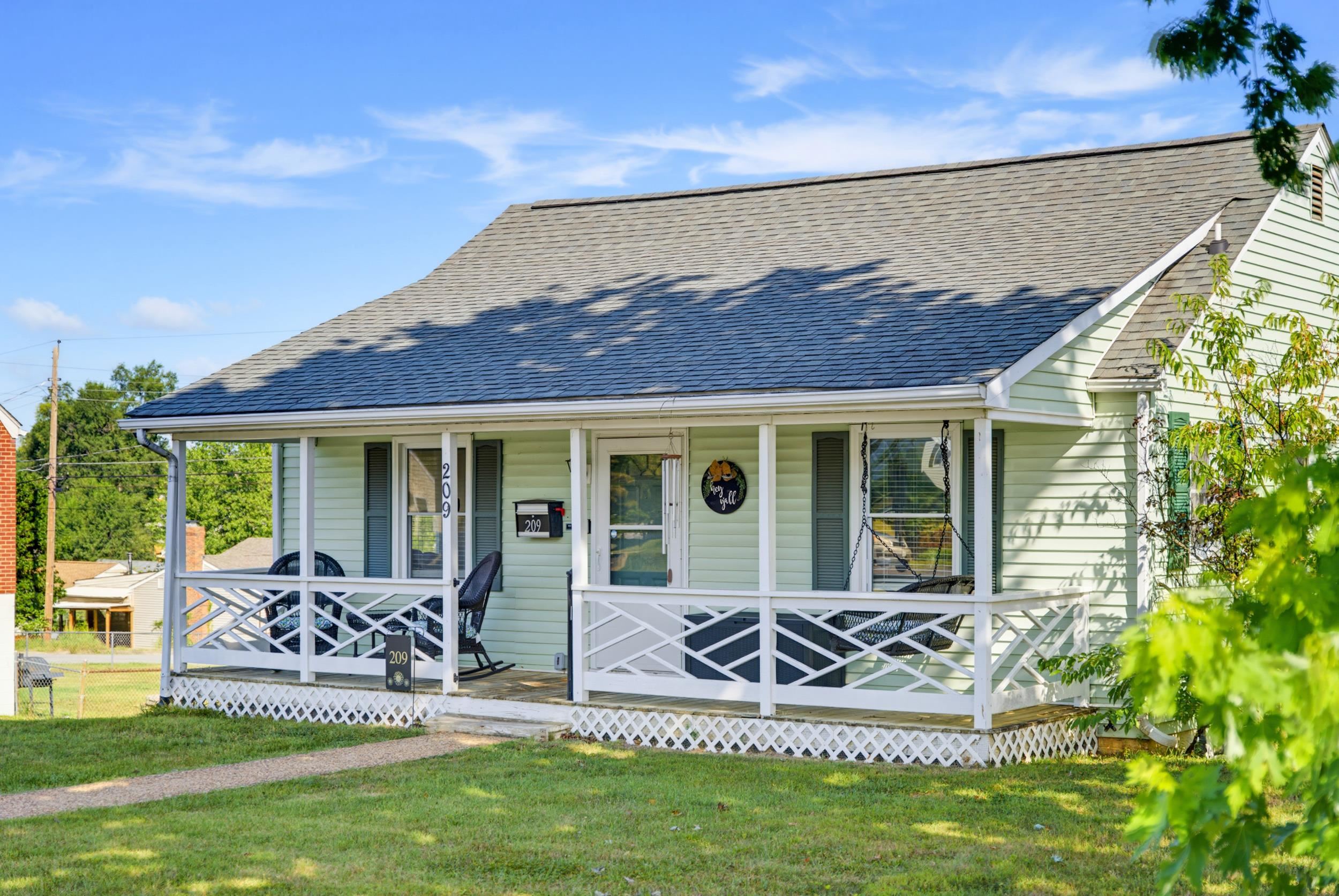 209 ISLE AVE, WAYNESBORO, Virginia 22980, 3 Bedrooms Bedrooms, ,1 BathroomBathrooms,Residential,The Sage Cottage,209 ISLE AVE,680327 MLS # 680327 209 ISLE AVE, WAYNESBORO, Virginia 22980, 3 Bedrooms Bedrooms, ,1 BathroomBathrooms,Residential,The Sage Cottage,209 ISLE AVE,680327 MLS # 680327