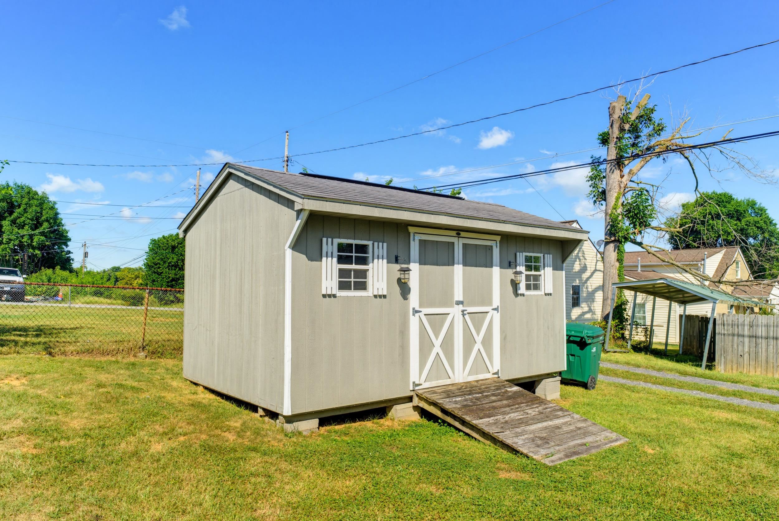 209 ISLE AVE, WAYNESBORO, Virginia 22980, 3 Bedrooms Bedrooms, ,1 BathroomBathrooms,Residential,The Sage Cottage,209 ISLE AVE,680327 MLS # 680327 209 ISLE AVE, WAYNESBORO, Virginia 22980, 3 Bedrooms Bedrooms, ,1 BathroomBathrooms,Residential,The Sage Cottage,209 ISLE AVE,680327 MLS # 680327