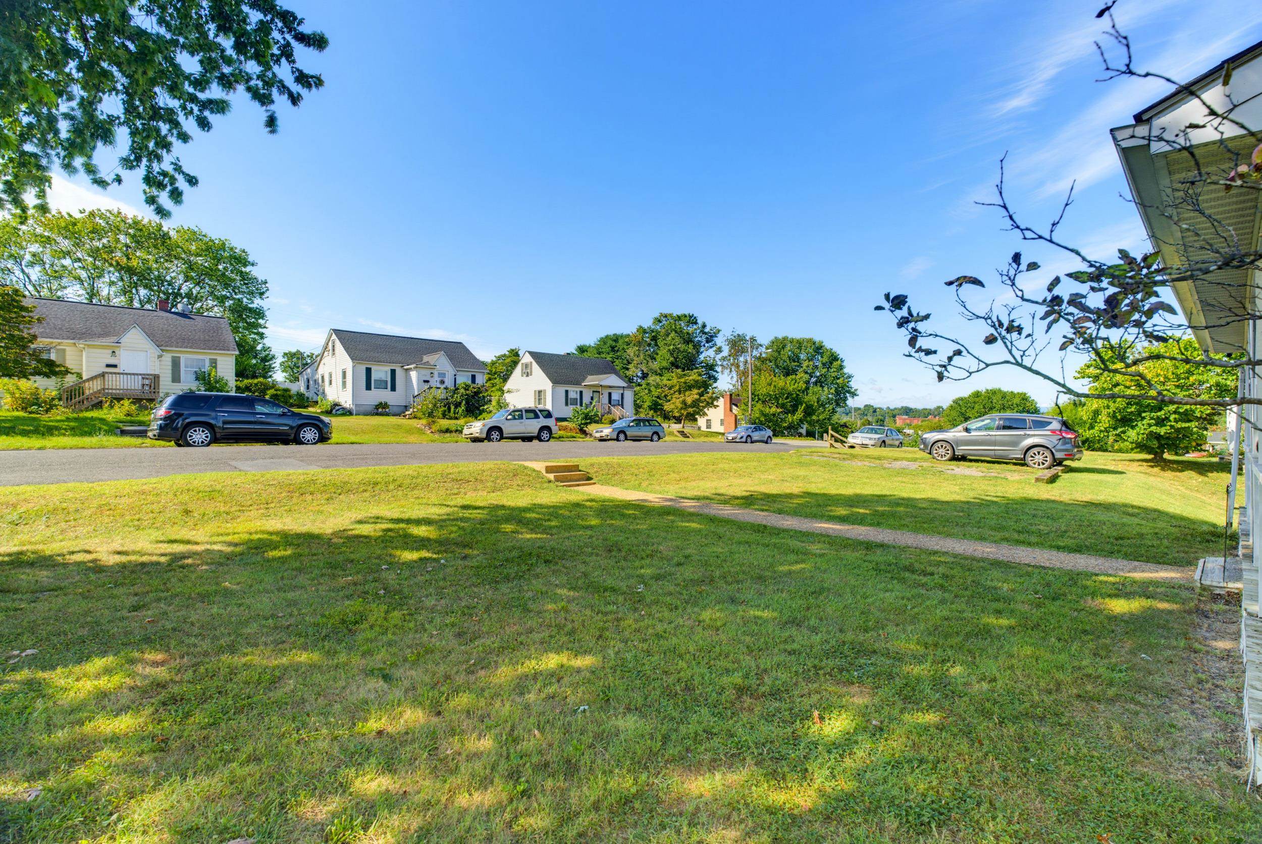 209 ISLE AVE, WAYNESBORO, Virginia 22980, 3 Bedrooms Bedrooms, ,1 BathroomBathrooms,Residential,The Sage Cottage,209 ISLE AVE,680327 MLS # 680327 209 ISLE AVE, WAYNESBORO, Virginia 22980, 3 Bedrooms Bedrooms, ,1 BathroomBathrooms,Residential,The Sage Cottage,209 ISLE AVE,680327 MLS # 680327