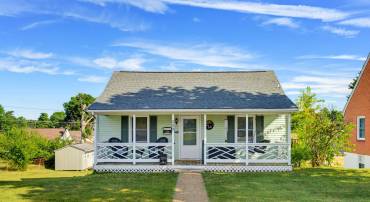 209 ISLE AVE, WAYNESBORO, Virginia 22980, 3 Bedrooms Bedrooms, ,1 BathroomBathrooms,Residential,The Sage Cottage,209 ISLE AVE,680327 MLS # 680327
