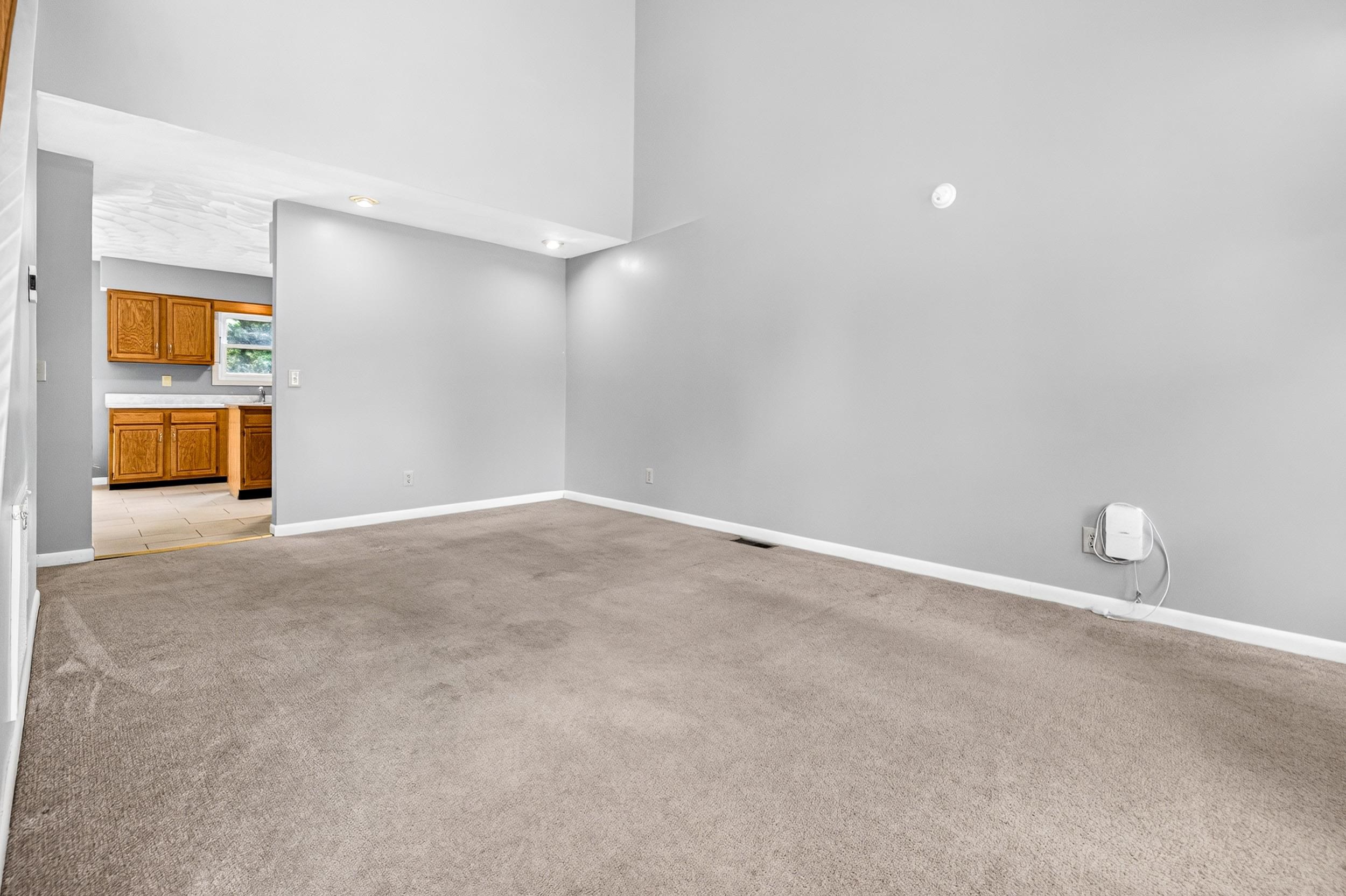 18 BEVERLEY ST, VERONA, Virginia 24482, 4 Bedrooms Bedrooms, ,2 BathroomsBathrooms,Residential,18 BEVERLEY ST,680328 MLS # 680328 18 BEVERLEY ST, VERONA, Virginia 24482, 4 Bedrooms Bedrooms, ,2 BathroomsBathrooms,Residential,18 BEVERLEY ST,680328 MLS # 680328