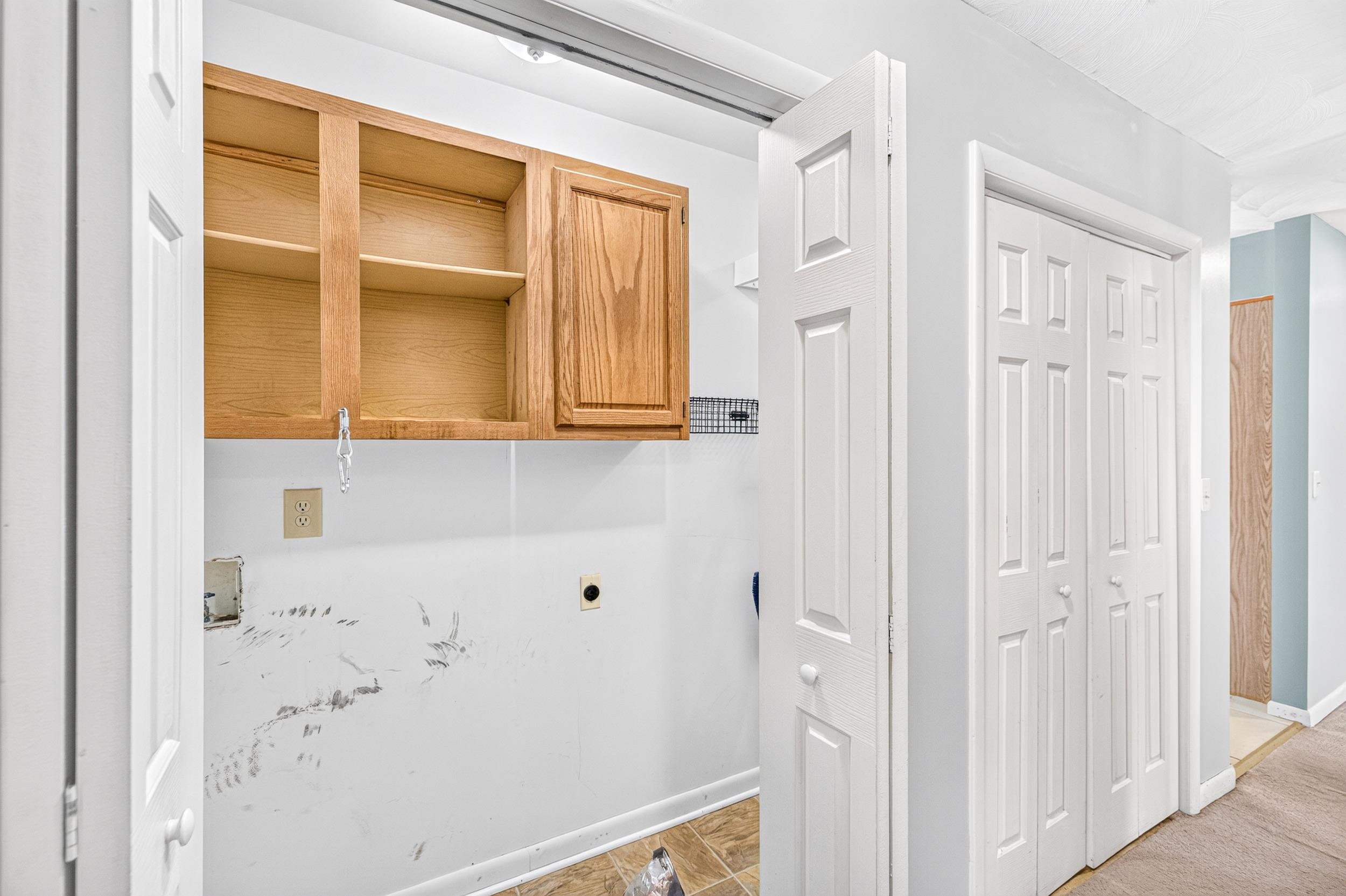 18 BEVERLEY ST, VERONA, Virginia 24482, 4 Bedrooms Bedrooms, ,2 BathroomsBathrooms,Residential,18 BEVERLEY ST,680328 MLS # 680328 18 BEVERLEY ST, VERONA, Virginia 24482, 4 Bedrooms Bedrooms, ,2 BathroomsBathrooms,Residential,18 BEVERLEY ST,680328 MLS # 680328