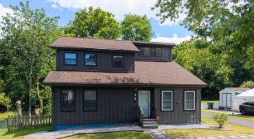 18 BEVERLEY ST, VERONA, Virginia 24482, 4 Bedrooms Bedrooms, ,2 BathroomsBathrooms,Residential,18 BEVERLEY ST,680328 MLS # 680328
