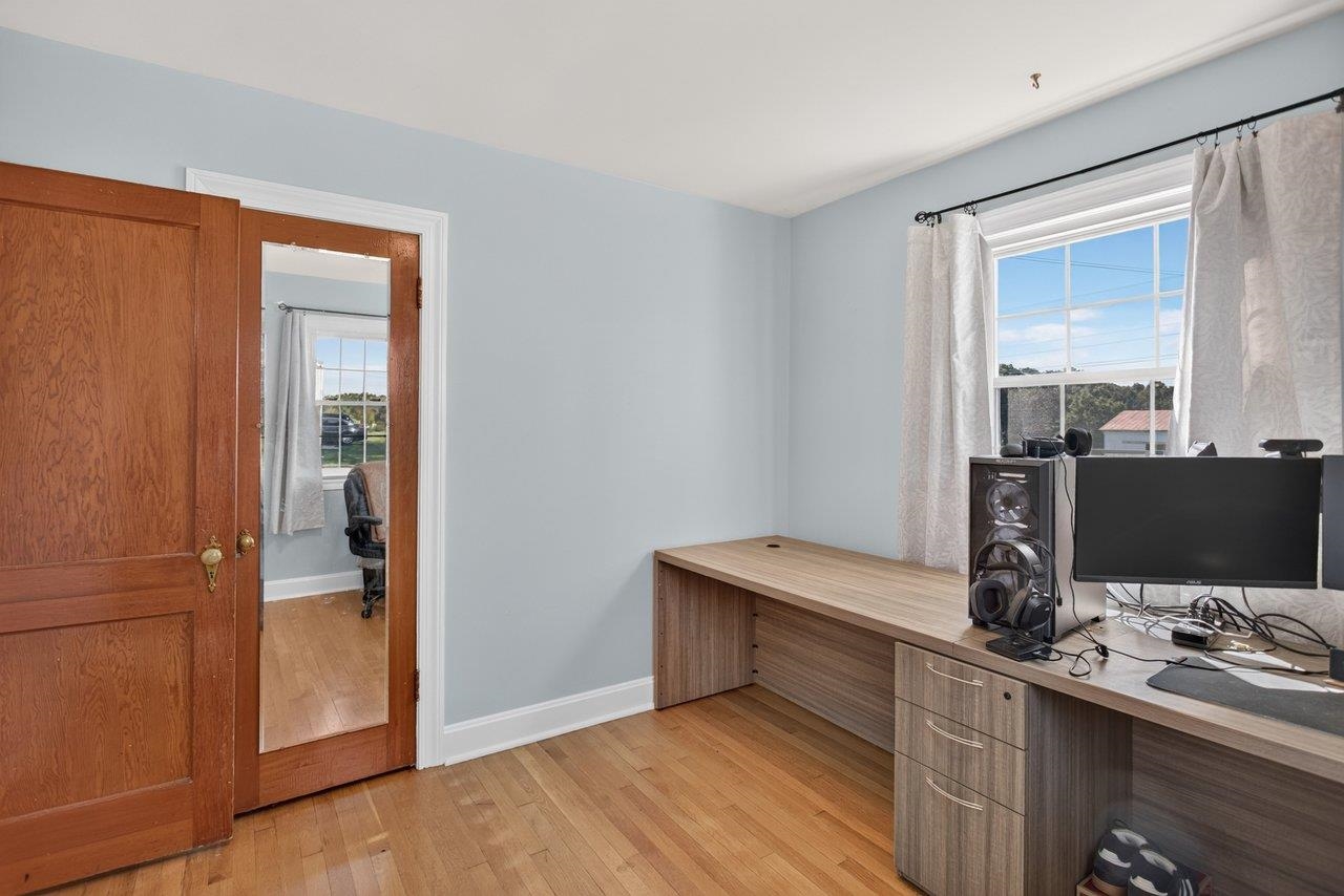 14559 SOUTH EAST SIDE HWY, GROTTOES, Virginia 24441, 3 Bedrooms Bedrooms, ,1 BathroomBathrooms,Residential,14559 SOUTH EAST SIDE HWY,680329 MLS # 680329 14559 SOUTH EAST SIDE HWY, GROTTOES, Virginia 24441, 3 Bedrooms Bedrooms, ,1 BathroomBathrooms,Residential,14559 SOUTH EAST SIDE HWY,680329 MLS # 680329