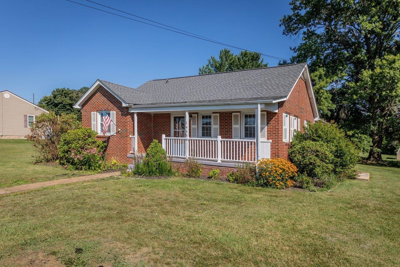 14559 SOUTH EAST SIDE HWY, GROTTOES, Virginia 24441, 3 Bedrooms Bedrooms, ,1 BathroomBathrooms,Residential,14559 SOUTH EAST SIDE HWY,680329 MLS # 680329 14559 SOUTH EAST SIDE HWY, GROTTOES, Virginia 24441, 3 Bedrooms Bedrooms, ,1 BathroomBathrooms,Residential,14559 SOUTH EAST SIDE HWY,680329 MLS # 680329