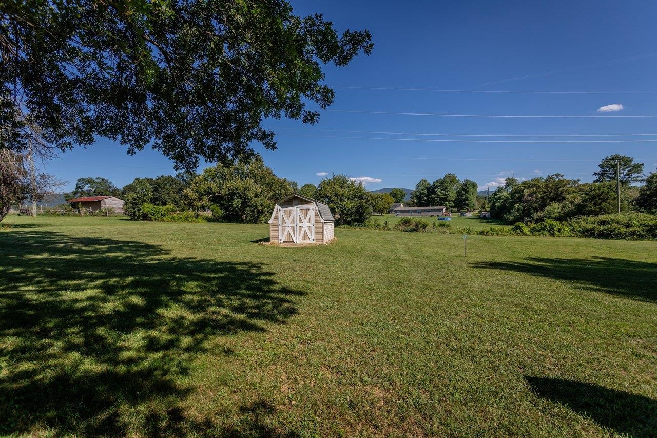 14559 SOUTH EAST SIDE HWY, GROTTOES, Virginia 24441, 3 Bedrooms Bedrooms, ,1 BathroomBathrooms,Residential,14559 SOUTH EAST SIDE HWY,680329 MLS # 680329 14559 SOUTH EAST SIDE HWY, GROTTOES, Virginia 24441, 3 Bedrooms Bedrooms, ,1 BathroomBathrooms,Residential,14559 SOUTH EAST SIDE HWY,680329 MLS # 680329