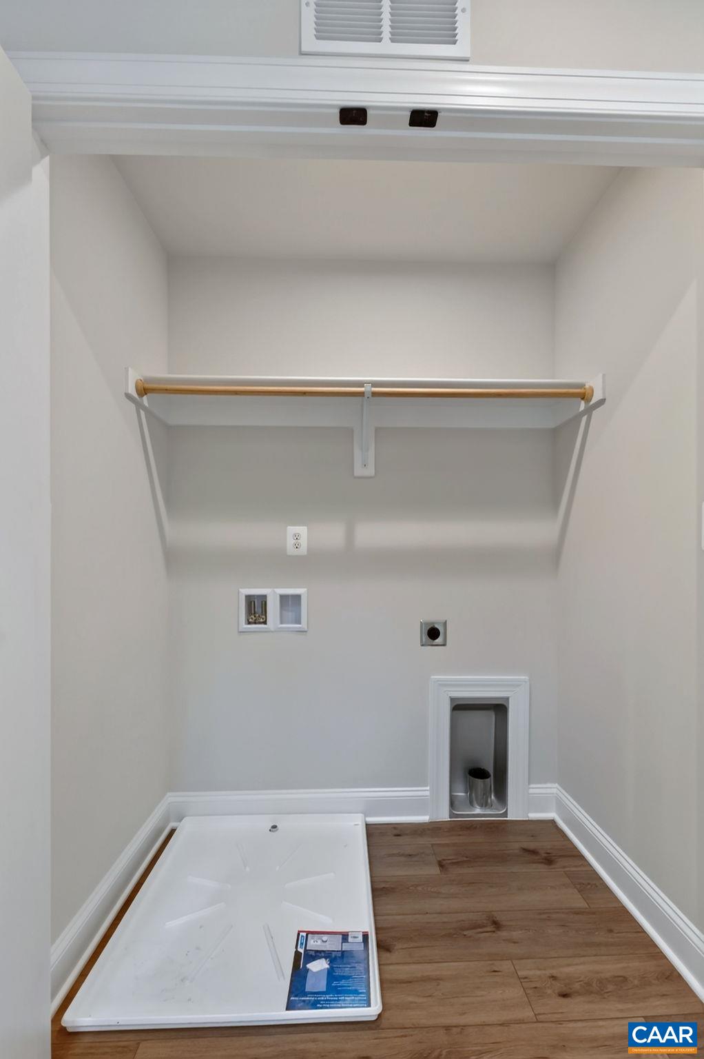 4022 TALEN LN, CHARLOTTESVILLE, Virginia 22911, 4 Bedrooms Bedrooms, ,3 BathroomsBathrooms,Residential,The Holly I - Elevation E - End Unit,4022 TALEN LN,680331 MLS # 680331 4022 TALEN LN, CHARLOTTESVILLE, Virginia 22911, 4 Bedrooms Bedrooms, ,3 BathroomsBathrooms,Residential,The Holly I - Elevation E - End Unit,4022 TALEN LN,680331 MLS # 680331