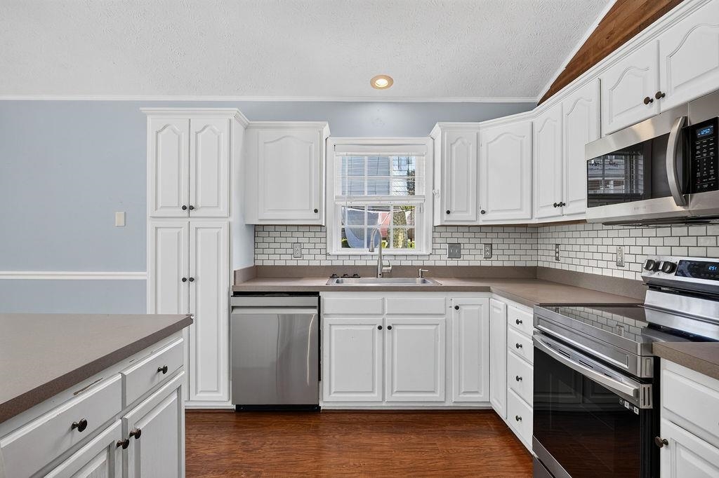 96 SOMERSET DR, WEYERS CAVE, Virginia 24486, 3 Bedrooms Bedrooms, ,2 BathroomsBathrooms,Residential,96 SOMERSET DR,680338 MLS # 680338 96 SOMERSET DR, WEYERS CAVE, Virginia 24486, 3 Bedrooms Bedrooms, ,2 BathroomsBathrooms,Residential,96 SOMERSET DR,680338 MLS # 680338
