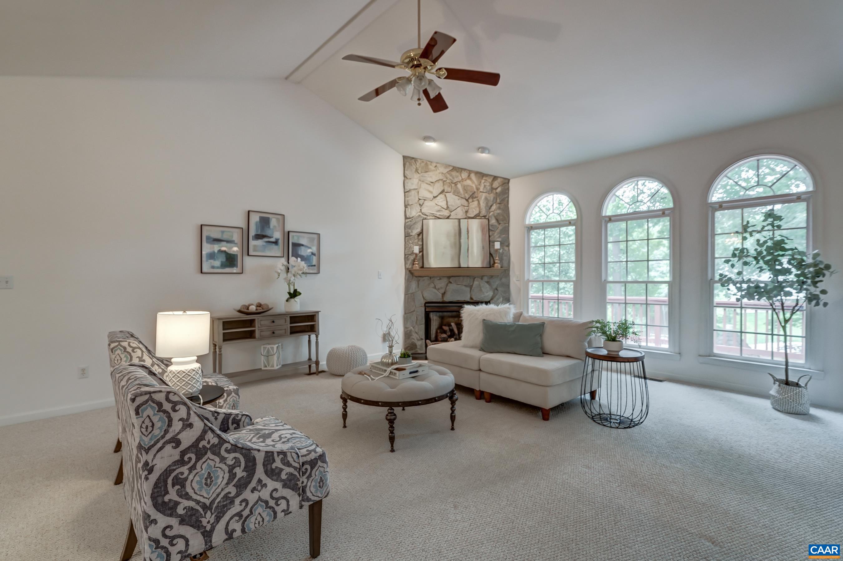 Arched windows with lake views! Arched windows with lake views!