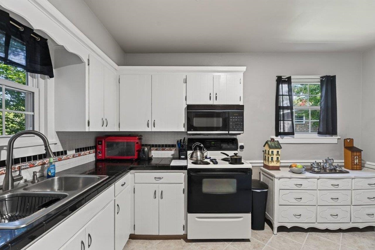110 CRESCENT DR, HARRISONBURG, Virginia 22801, 3 Bedrooms Bedrooms, ,2 BathroomsBathrooms,Residential,110 CRESCENT DR,680349 MLS # 680349 110 CRESCENT DR, HARRISONBURG, Virginia 22801, 3 Bedrooms Bedrooms, ,2 BathroomsBathrooms,Residential,110 CRESCENT DR,680349 MLS # 680349