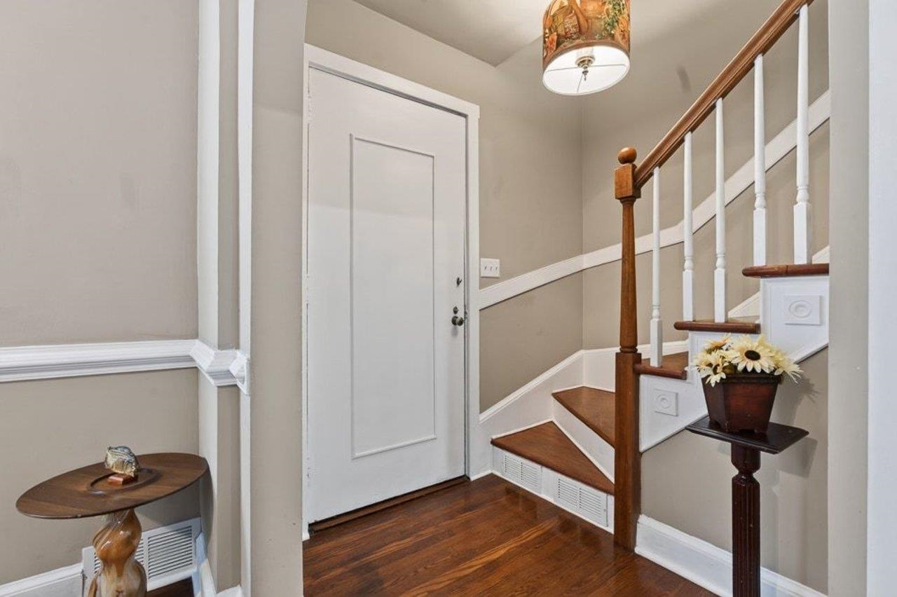 110 CRESCENT DR, HARRISONBURG, Virginia 22801, 3 Bedrooms Bedrooms, ,2 BathroomsBathrooms,Residential,110 CRESCENT DR,680349 MLS # 680349 110 CRESCENT DR, HARRISONBURG, Virginia 22801, 3 Bedrooms Bedrooms, ,2 BathroomsBathrooms,Residential,110 CRESCENT DR,680349 MLS # 680349
