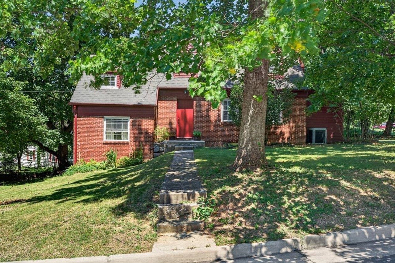 110 CRESCENT DR, HARRISONBURG, Virginia 22801, 3 Bedrooms Bedrooms, ,2 BathroomsBathrooms,Residential,110 CRESCENT DR,680349 MLS # 680349 110 CRESCENT DR, HARRISONBURG, Virginia 22801, 3 Bedrooms Bedrooms, ,2 BathroomsBathrooms,Residential,110 CRESCENT DR,680349 MLS # 680349