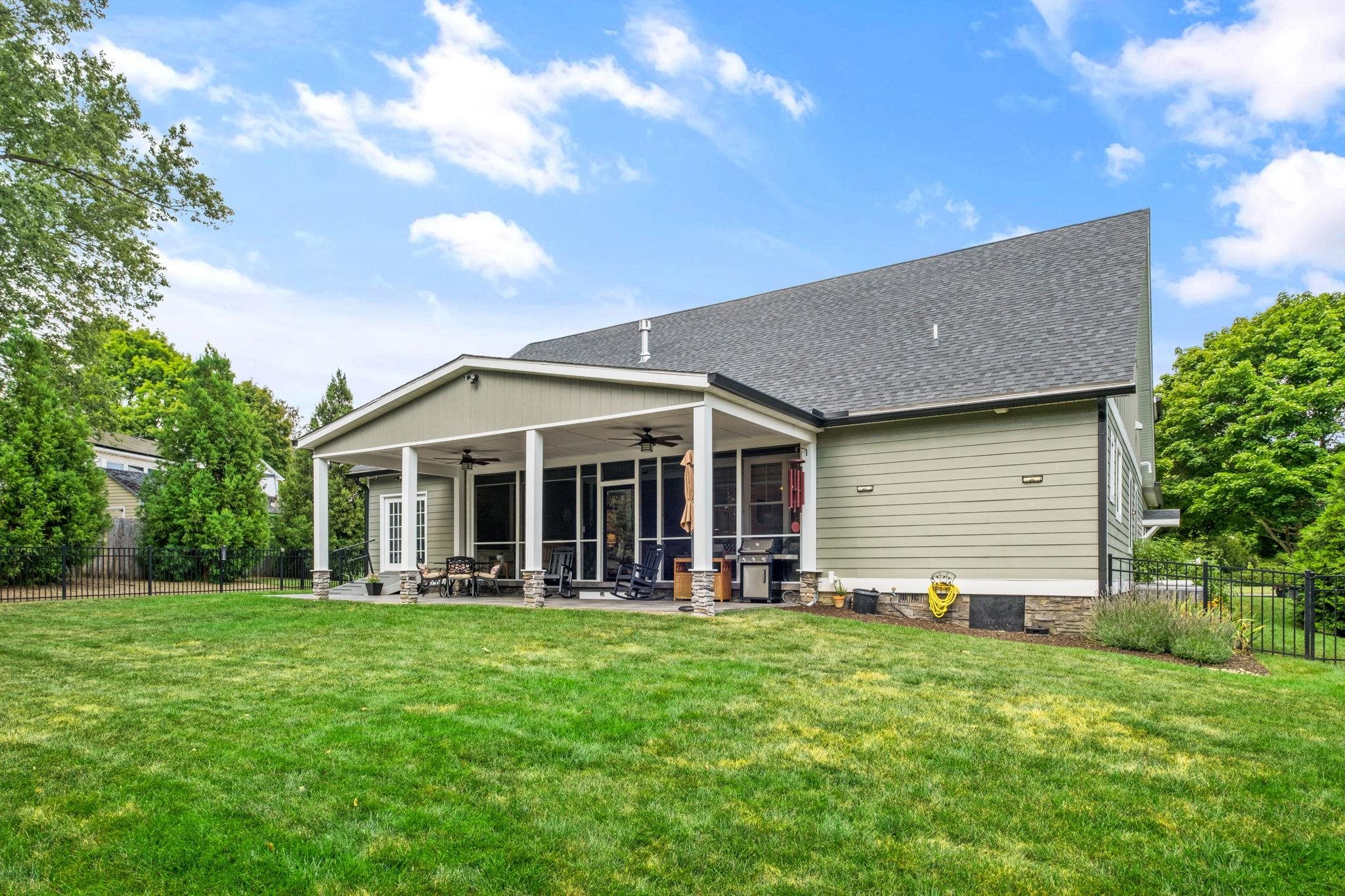 1311 GREENBRIER RD, WAYNESBORO, Virginia 22980, 4 Bedrooms Bedrooms, ,3 BathroomsBathrooms,Residential,1311 GREENBRIER RD,680351 MLS # 680351 1311 GREENBRIER RD, WAYNESBORO, Virginia 22980, 4 Bedrooms Bedrooms, ,3 BathroomsBathrooms,Residential,1311 GREENBRIER RD,680351 MLS # 680351