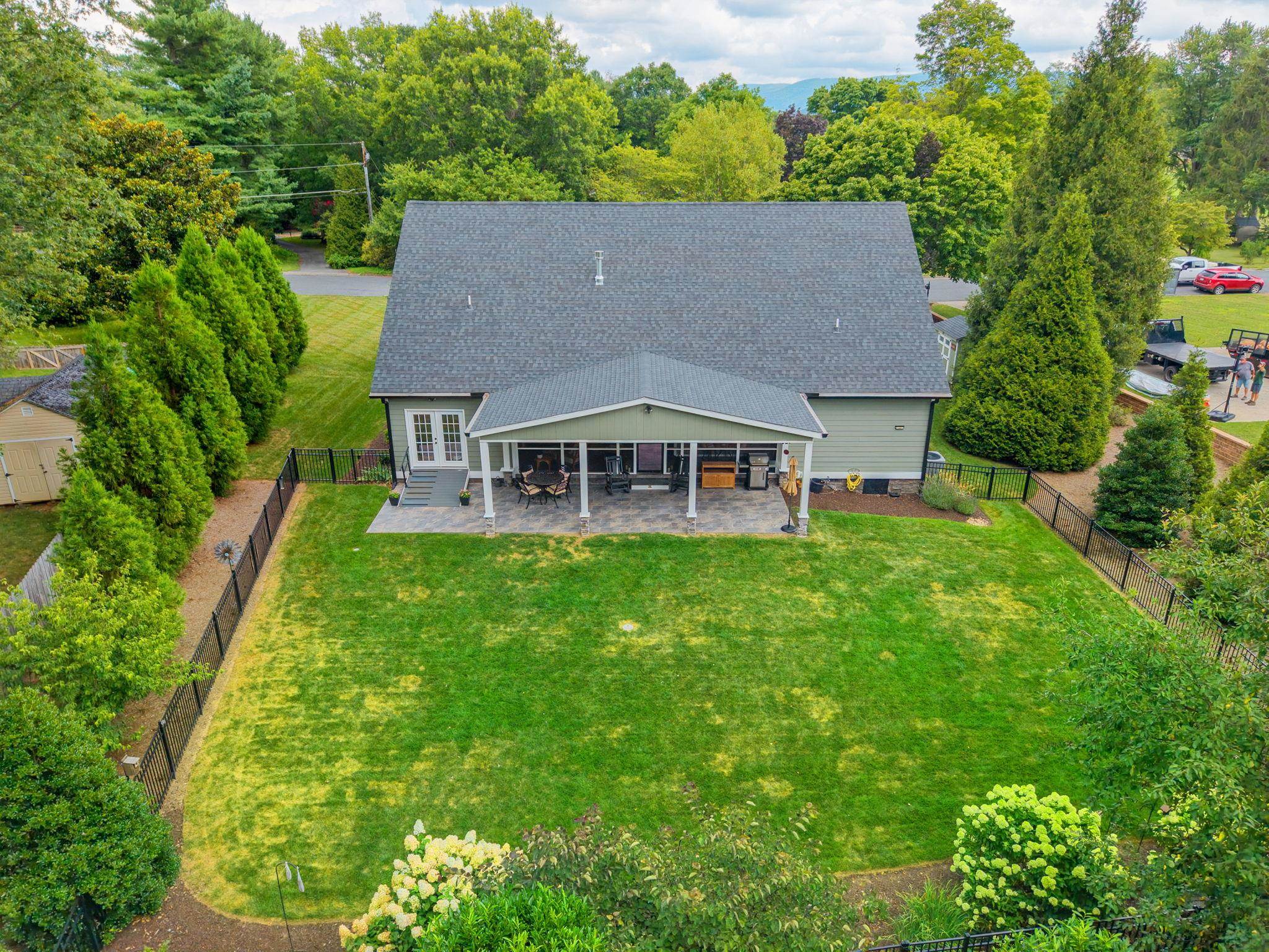 1311 GREENBRIER RD, WAYNESBORO, Virginia 22980, 4 Bedrooms Bedrooms, ,3 BathroomsBathrooms,Residential,1311 GREENBRIER RD,680351 MLS # 680351 1311 GREENBRIER RD, WAYNESBORO, Virginia 22980, 4 Bedrooms Bedrooms, ,3 BathroomsBathrooms,Residential,1311 GREENBRIER RD,680351 MLS # 680351