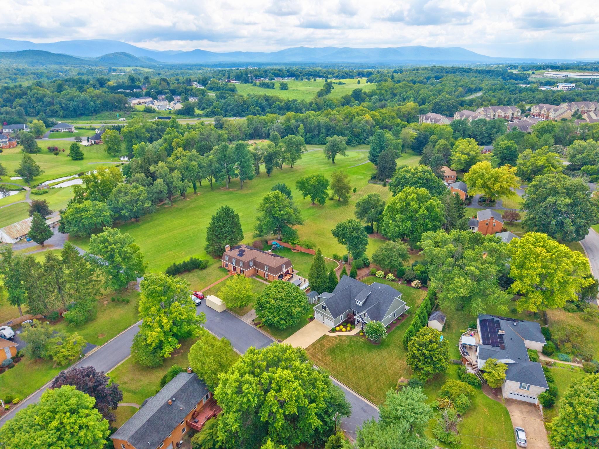 1311 GREENBRIER RD, WAYNESBORO, Virginia 22980, 4 Bedrooms Bedrooms, ,3 BathroomsBathrooms,Residential,1311 GREENBRIER RD,680351 MLS # 680351 1311 GREENBRIER RD, WAYNESBORO, Virginia 22980, 4 Bedrooms Bedrooms, ,3 BathroomsBathrooms,Residential,1311 GREENBRIER RD,680351 MLS # 680351