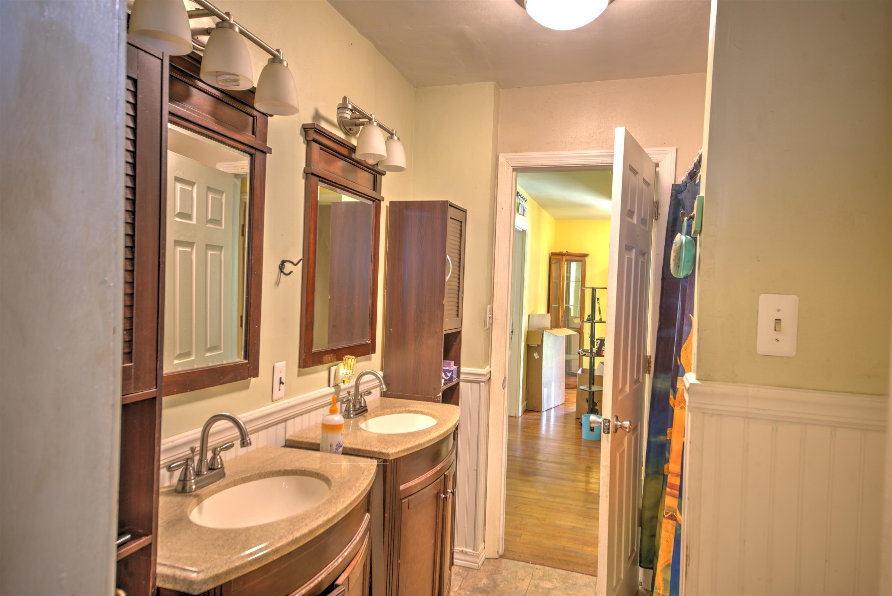 2210 BARE ST, STAUNTON, Virginia 24401, 3 Bedrooms Bedrooms, ,1 BathroomBathrooms,Residential,2210 BARE ST,680353 MLS # 680353 2210 BARE ST, STAUNTON, Virginia 24401, 3 Bedrooms Bedrooms, ,1 BathroomBathrooms,Residential,2210 BARE ST,680353 MLS # 680353