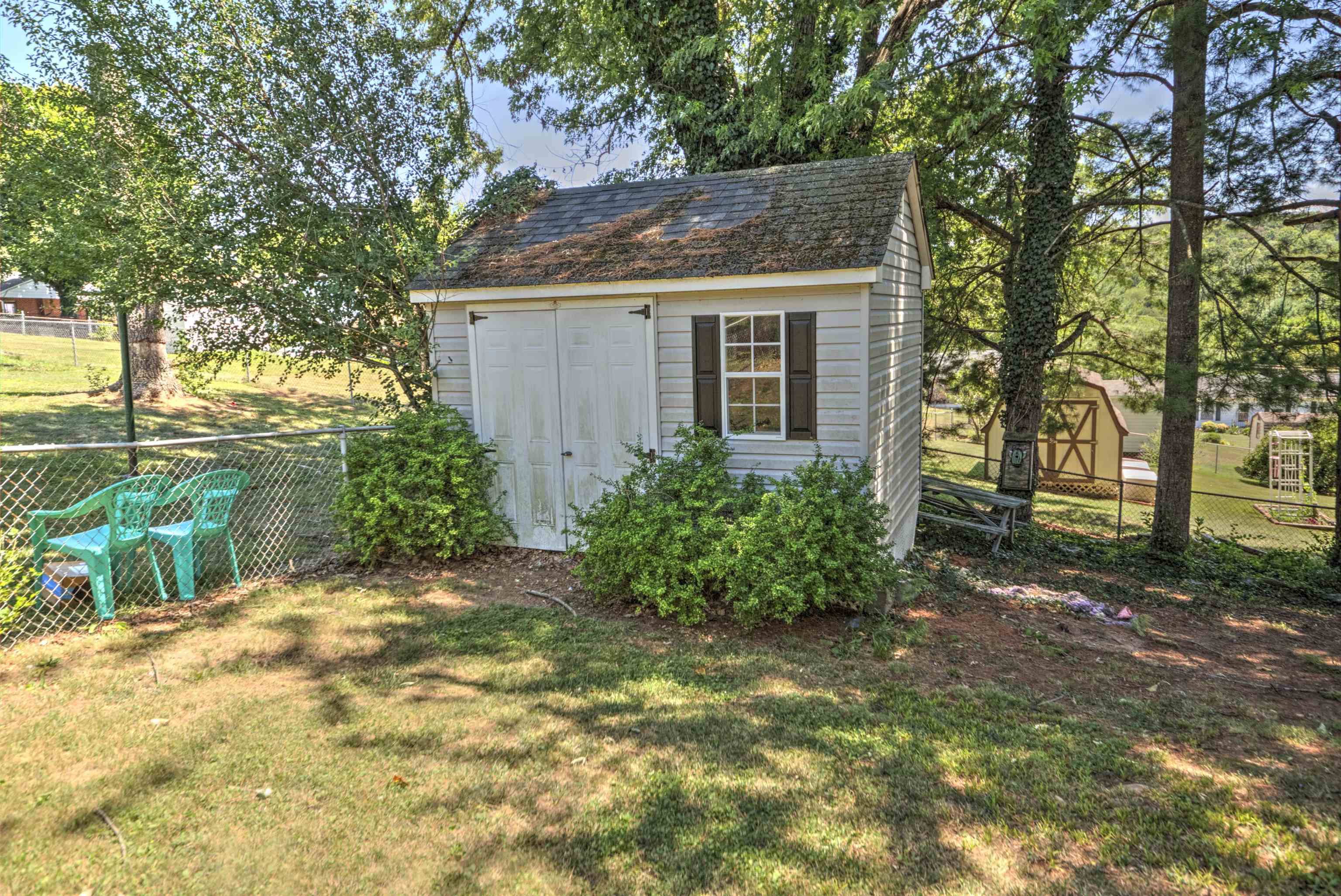 2210 BARE ST, STAUNTON, Virginia 24401, 3 Bedrooms Bedrooms, ,1 BathroomBathrooms,Residential,2210 BARE ST,680353 MLS # 680353 2210 BARE ST, STAUNTON, Virginia 24401, 3 Bedrooms Bedrooms, ,1 BathroomBathrooms,Residential,2210 BARE ST,680353 MLS # 680353