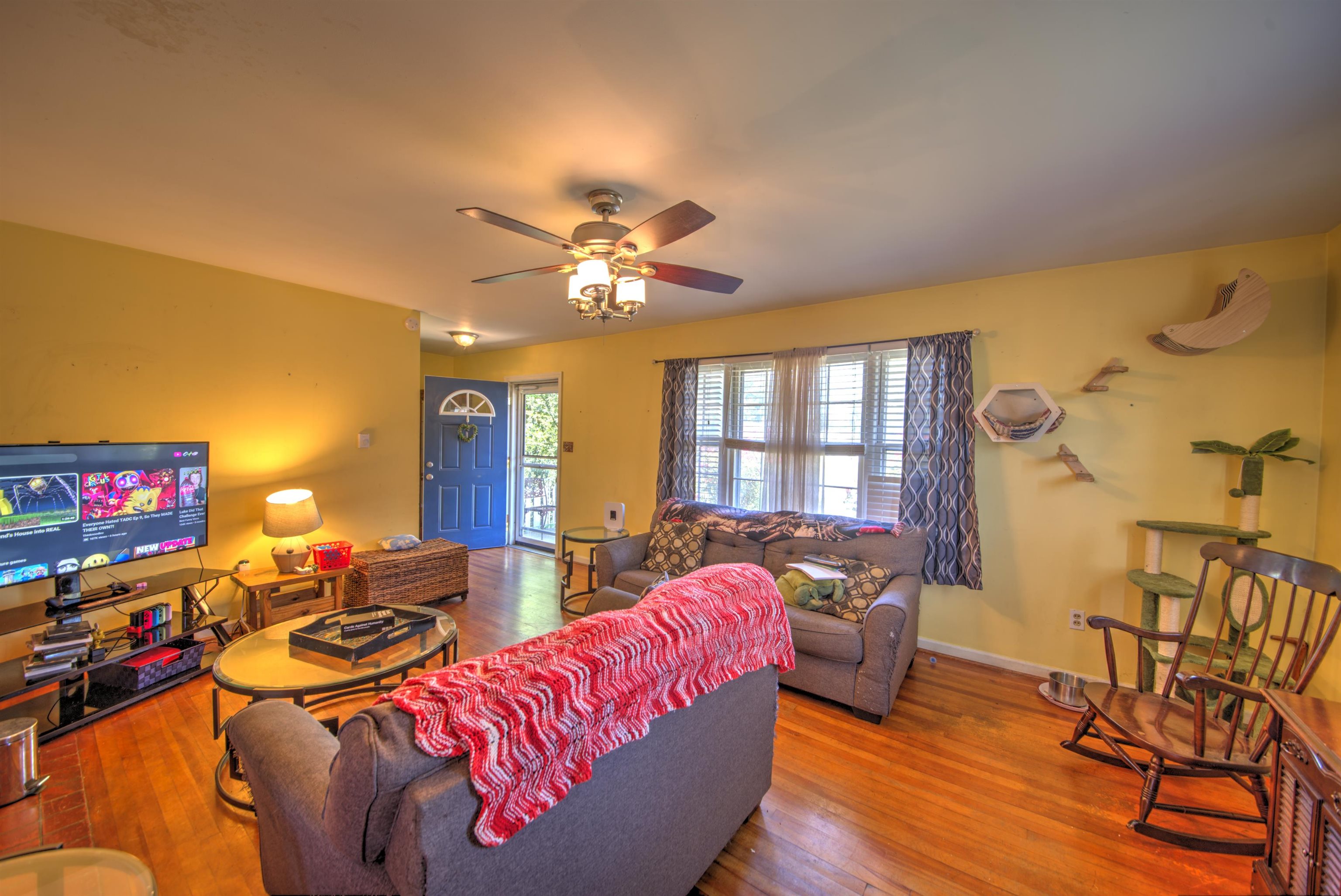 2210 BARE ST, STAUNTON, Virginia 24401, 3 Bedrooms Bedrooms, ,1 BathroomBathrooms,Residential,2210 BARE ST,680353 MLS # 680353 2210 BARE ST, STAUNTON, Virginia 24401, 3 Bedrooms Bedrooms, ,1 BathroomBathrooms,Residential,2210 BARE ST,680353 MLS # 680353