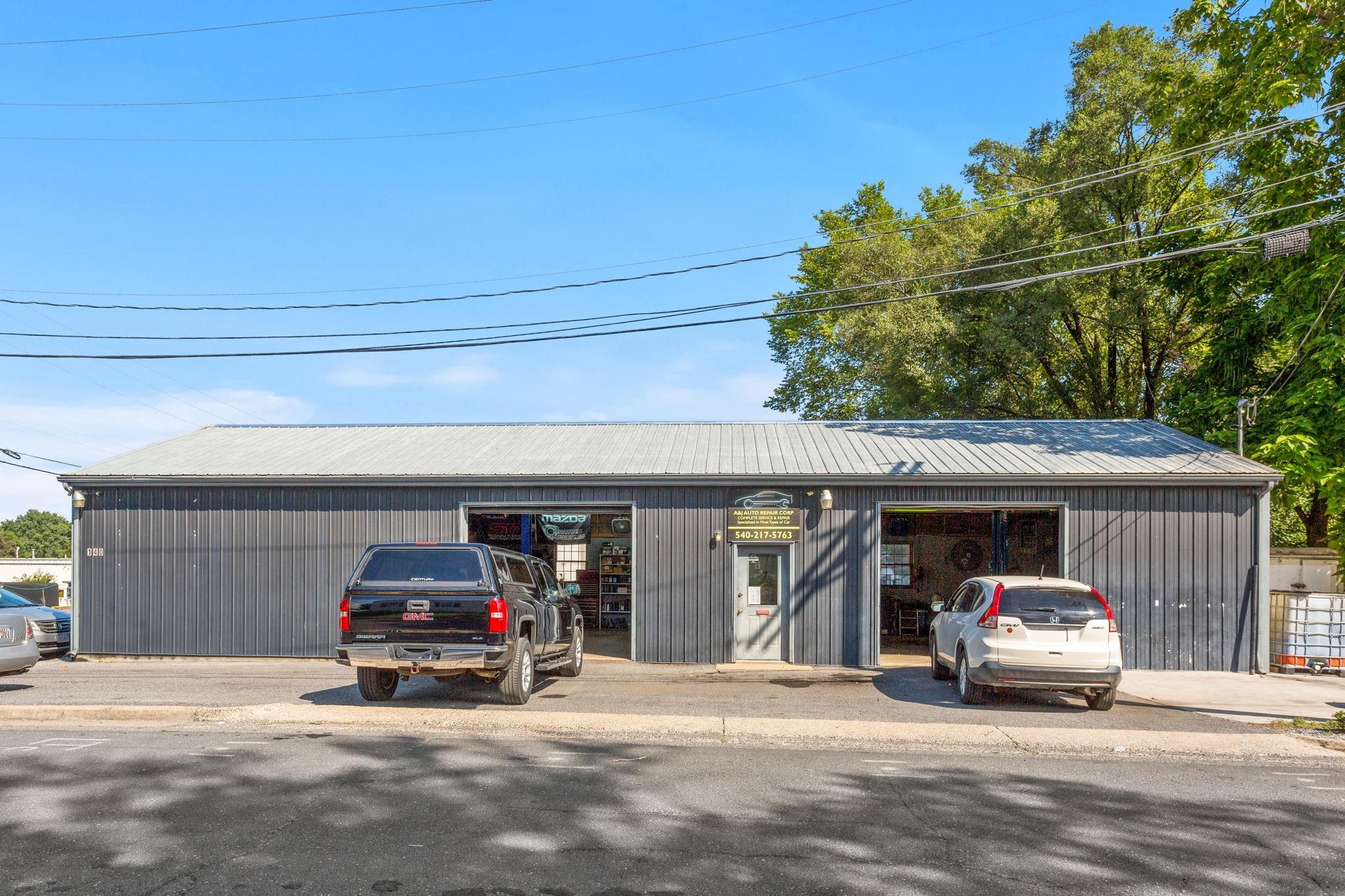 140 CHARLES ST, HARRISONBURG, Virginia 22802, ,Commercial,140 CHARLES ST,680386 MLS # 680386 140 CHARLES ST, HARRISONBURG, Virginia 22802, ,Commercial,140 CHARLES ST,680386 MLS # 680386