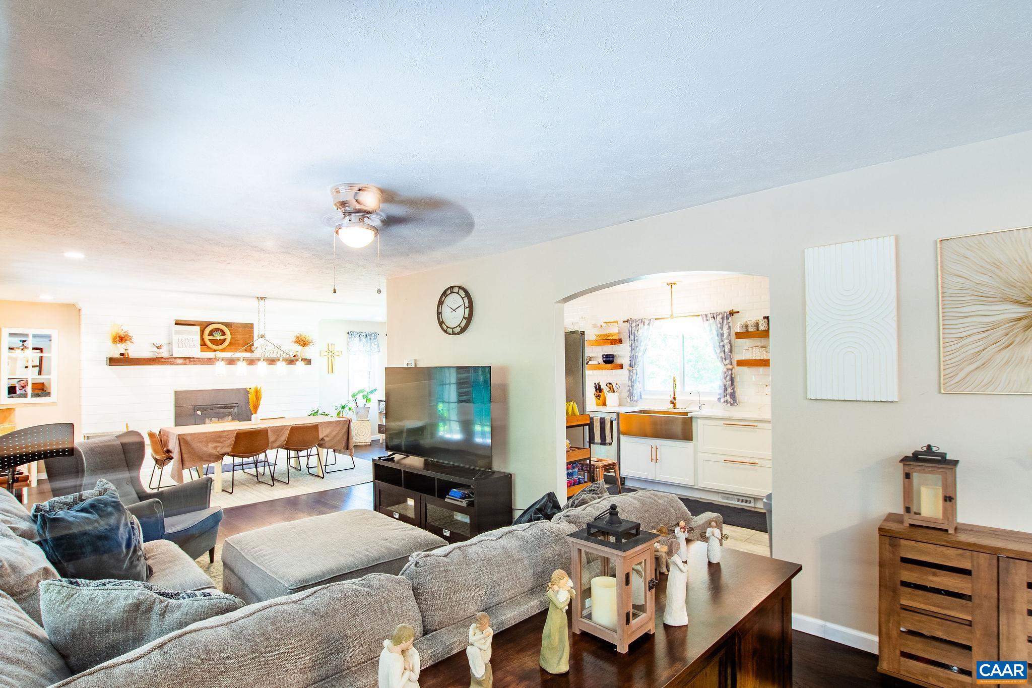 3449 WILDWOOD DR, KEEZLETOWN, Virginia 22832, 4 Bedrooms Bedrooms, ,3 BathroomsBathrooms,Residential,3449 WILDWOOD DR,679539 MLS # 679539 3449 WILDWOOD DR, KEEZLETOWN, Virginia 22832, 4 Bedrooms Bedrooms, ,3 BathroomsBathrooms,Residential,3449 WILDWOOD DR,679539 MLS # 679539