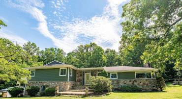 3449 WILDWOOD DR, KEEZLETOWN, Virginia 22832, 4 Bedrooms Bedrooms, ,3 BathroomsBathrooms,Residential,3449 WILDWOOD DR,679539 MLS # 679539