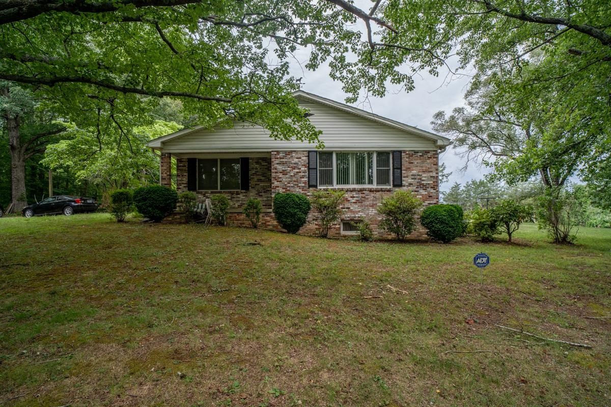 925 DURRETT RIDGE RD, EARLYSVILLE, Virginia 22936, 3 Bedrooms Bedrooms, ,2 BathroomsBathrooms,Residential,925 DURRETT RIDGE RD,679882 MLS # 679882 925 DURRETT RIDGE RD, EARLYSVILLE, Virginia 22936, 3 Bedrooms Bedrooms, ,2 BathroomsBathrooms,Residential,925 DURRETT RIDGE RD,679882 MLS # 679882