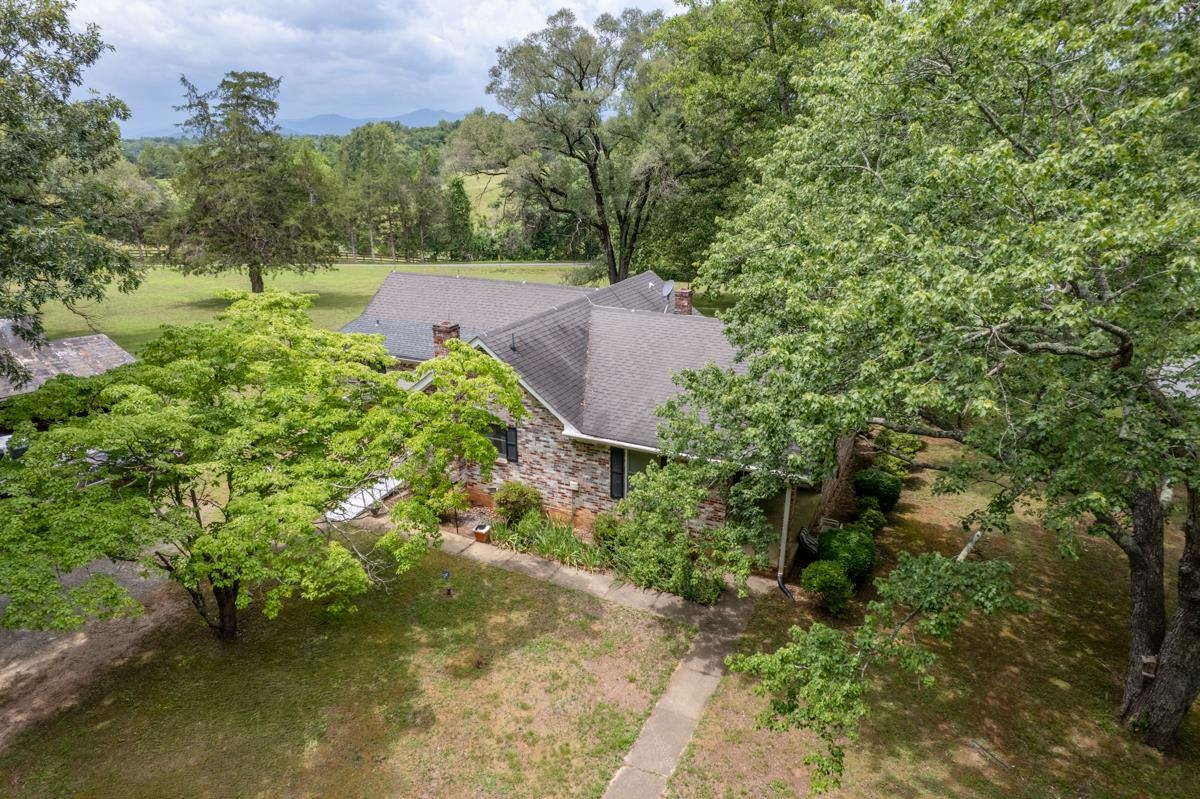 925 DURRETT RIDGE RD, EARLYSVILLE, Virginia 22936, 3 Bedrooms Bedrooms, ,2 BathroomsBathrooms,Residential,925 DURRETT RIDGE RD,679882 MLS # 679882 925 DURRETT RIDGE RD, EARLYSVILLE, Virginia 22936, 3 Bedrooms Bedrooms, ,2 BathroomsBathrooms,Residential,925 DURRETT RIDGE RD,679882 MLS # 679882