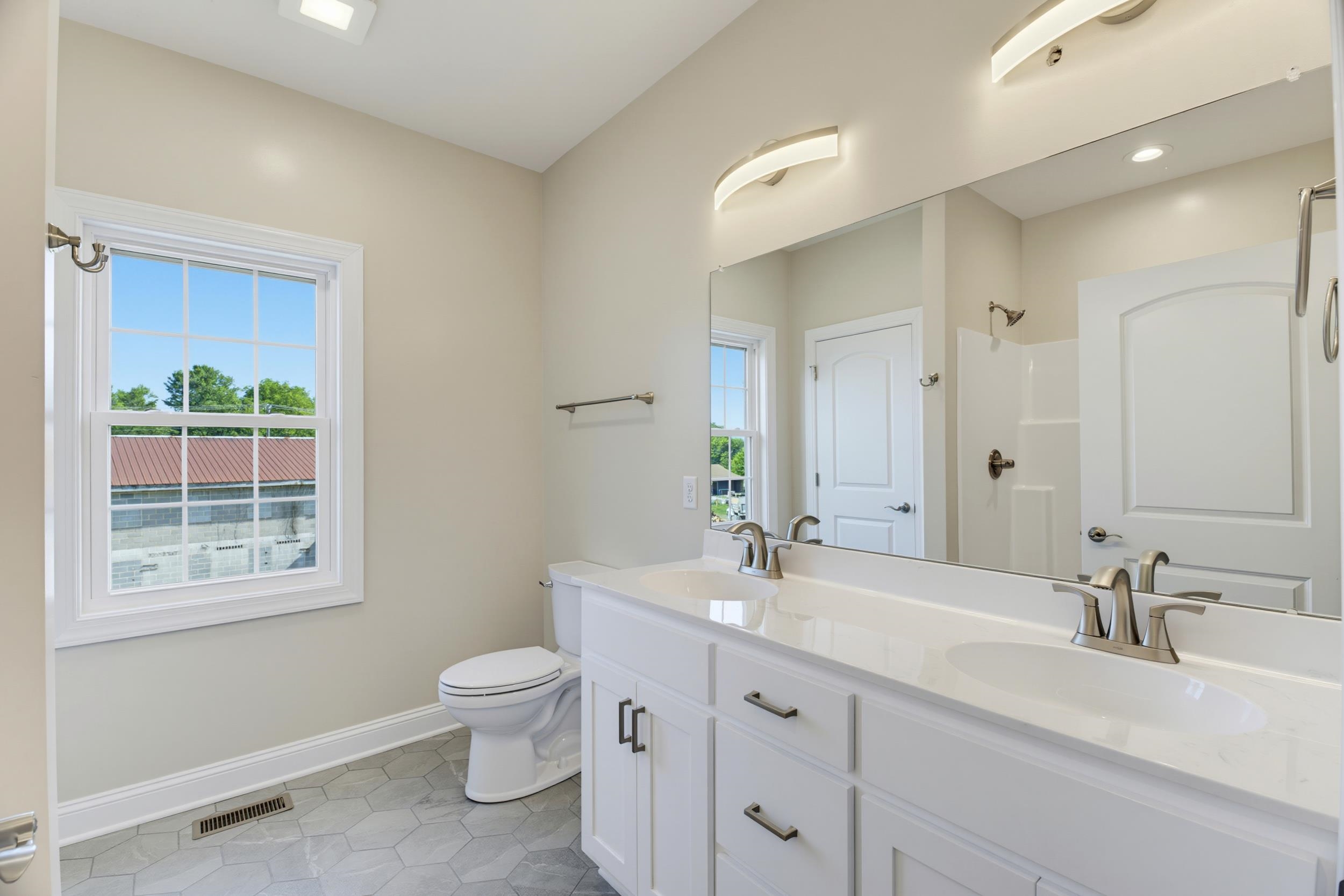 76 FOSSIL DR, STUARTS DRAFT, Virginia 24477, 2 Bedrooms Bedrooms, ,2 BathroomsBathrooms,Residential,76 FOSSIL DR,680369 MLS # 680369
