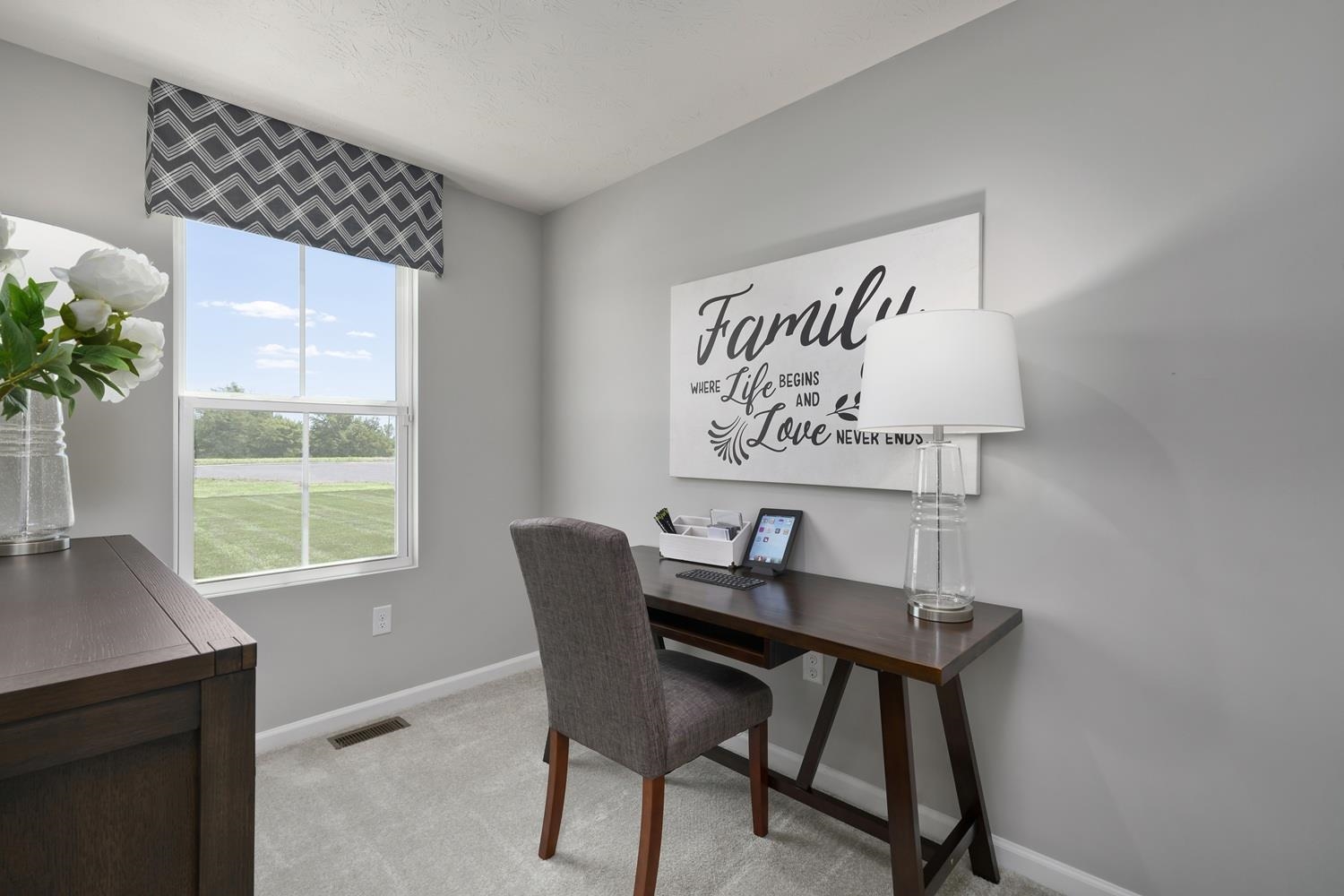 4 WHITE BIRCH RD, WAYNESBORO, Virginia 22980, 4 Bedrooms Bedrooms, ,2 BathroomsBathrooms,Residential,4 WHITE BIRCH RD,680370 MLS # 680370 4 WHITE BIRCH RD, WAYNESBORO, Virginia 22980, 4 Bedrooms Bedrooms, ,2 BathroomsBathrooms,Residential,4 WHITE BIRCH RD,680370 MLS # 680370