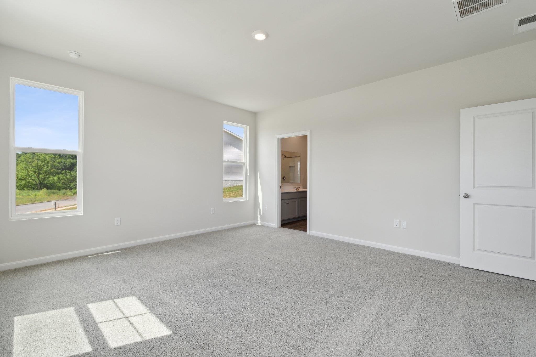 7 LEXINGTON LN, STAUNTON, Virginia 24401, 4 Bedrooms Bedrooms, ,3 BathroomsBathrooms,Residential,7 LEXINGTON LN,680375 MLS # 680375
