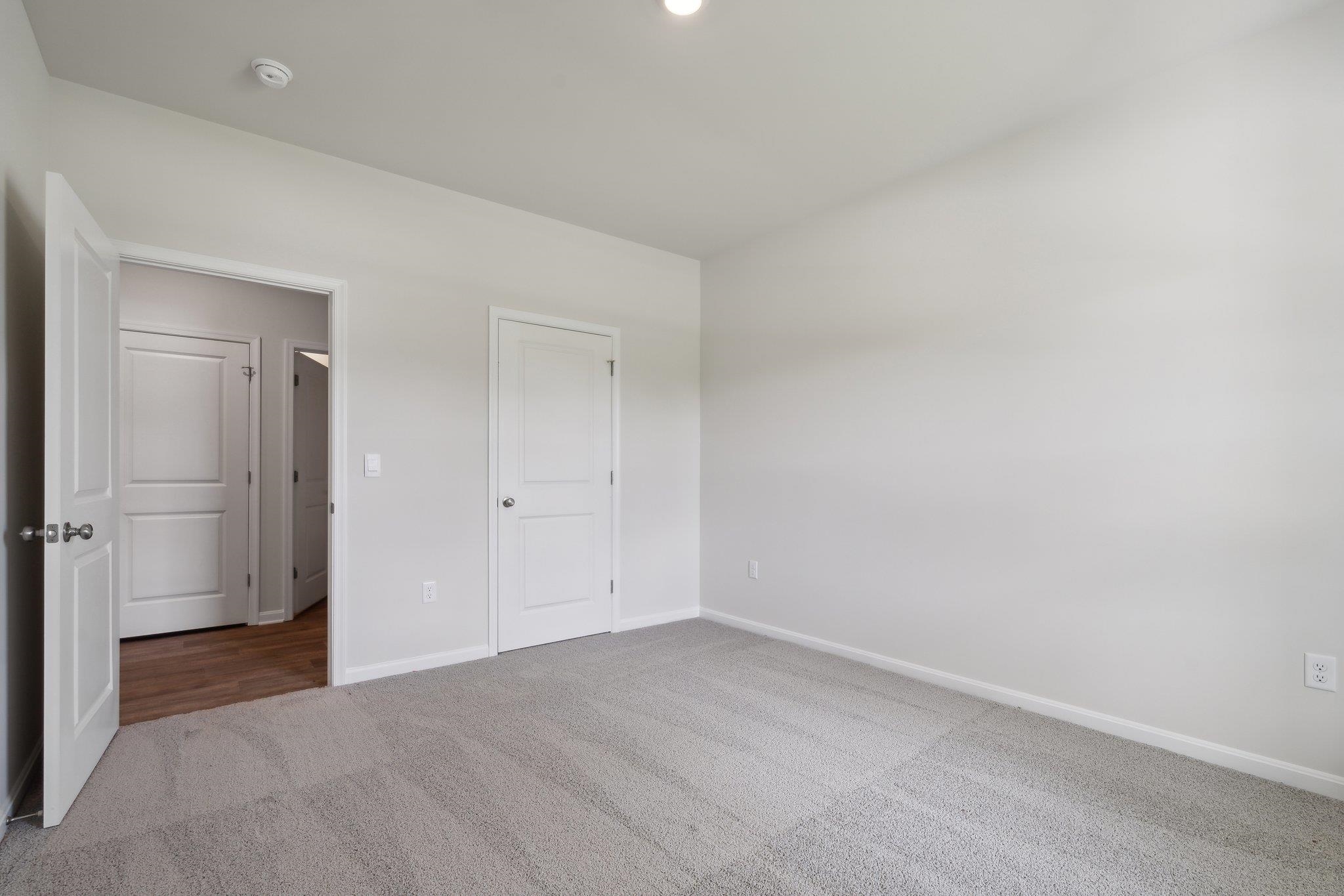 7 LEXINGTON LN, STAUNTON, Virginia 24401, 4 Bedrooms Bedrooms, ,3 BathroomsBathrooms,Residential,7 LEXINGTON LN,680375 MLS # 680375