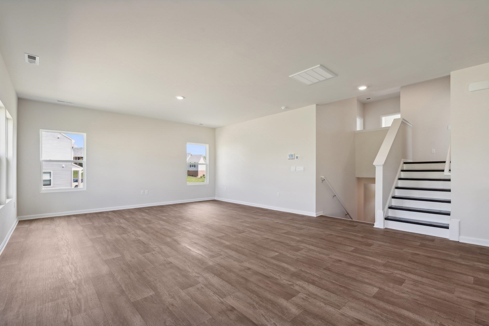 7 LEXINGTON LN, STAUNTON, Virginia 24401, 4 Bedrooms Bedrooms, ,3 BathroomsBathrooms,Residential,7 LEXINGTON LN,680375 MLS # 680375