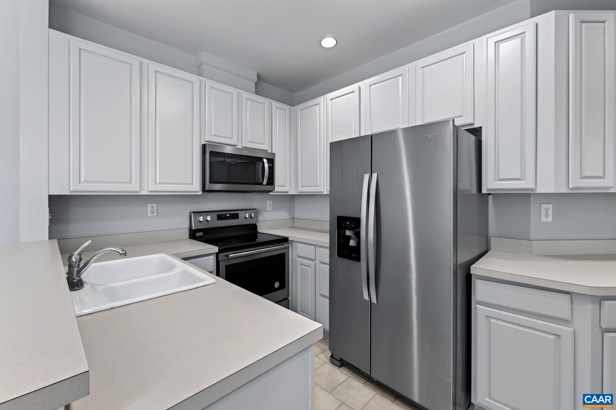 2309 RAVENSWOOD CT, CHARLOTTESVILLE, Virginia 22911, 3 Bedrooms Bedrooms, ,2 BathroomsBathrooms,Residential,2309 RAVENSWOOD CT,680380 MLS # 680380 2309 RAVENSWOOD CT, CHARLOTTESVILLE, Virginia 22911, 3 Bedrooms Bedrooms, ,2 BathroomsBathrooms,Residential,2309 RAVENSWOOD CT,680380 MLS # 680380