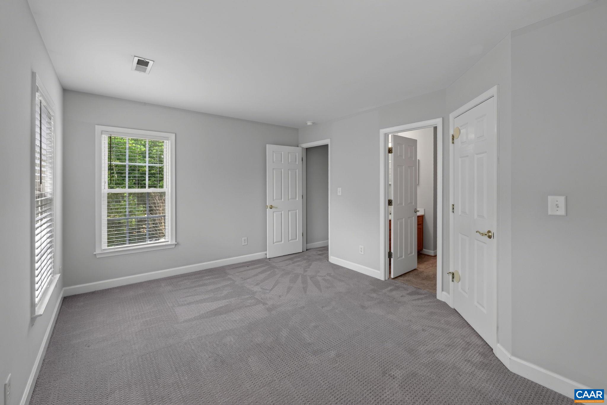 2309 RAVENSWOOD CT, CHARLOTTESVILLE, Virginia 22911, 3 Bedrooms Bedrooms, ,2 BathroomsBathrooms,Residential,2309 RAVENSWOOD CT,680380 MLS # 680380 2309 RAVENSWOOD CT, CHARLOTTESVILLE, Virginia 22911, 3 Bedrooms Bedrooms, ,2 BathroomsBathrooms,Residential,2309 RAVENSWOOD CT,680380 MLS # 680380