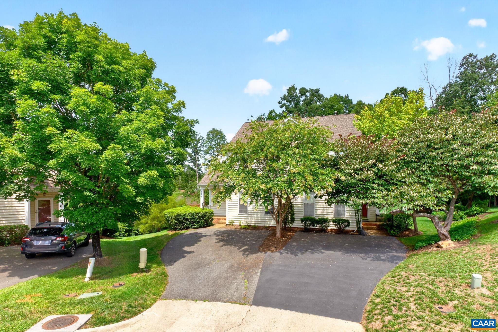 2309 RAVENSWOOD CT, CHARLOTTESVILLE, Virginia 22911, 3 Bedrooms Bedrooms, ,2 BathroomsBathrooms,Residential,2309 RAVENSWOOD CT,680380 MLS # 680380 2309 RAVENSWOOD CT, CHARLOTTESVILLE, Virginia 22911, 3 Bedrooms Bedrooms, ,2 BathroomsBathrooms,Residential,2309 RAVENSWOOD CT,680380 MLS # 680380