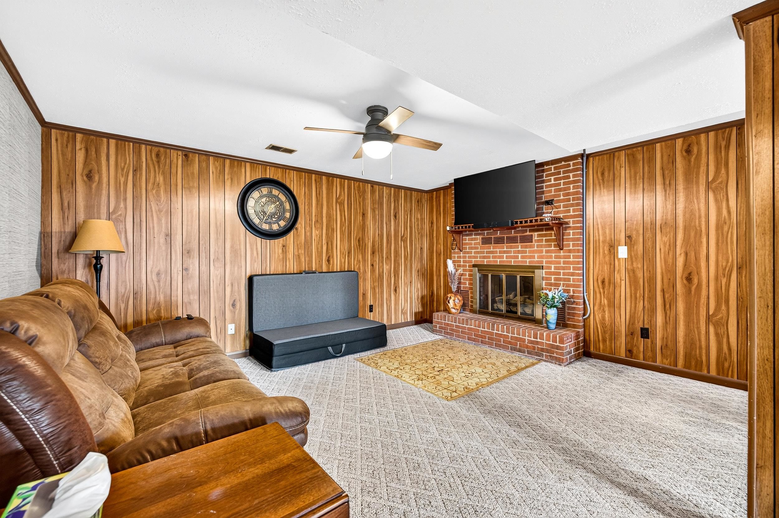 702 RITCHIE BLVD, STAUNTON, Virginia 24401, 5 Bedrooms Bedrooms, ,3 BathroomsBathrooms,Residential,702 RITCHIE BLVD,680381 MLS # 680381 702 RITCHIE BLVD, STAUNTON, Virginia 24401, 5 Bedrooms Bedrooms, ,3 BathroomsBathrooms,Residential,702 RITCHIE BLVD,680381 MLS # 680381