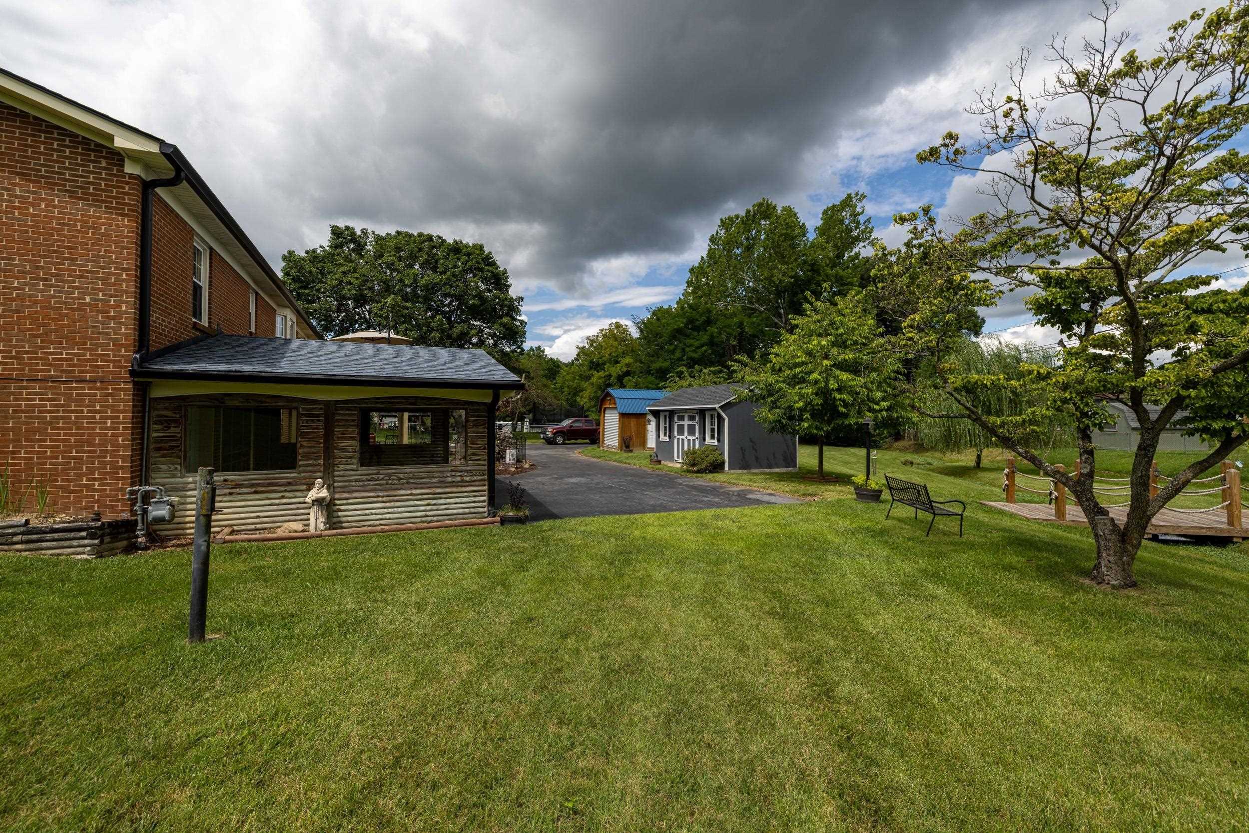 702 RITCHIE BLVD, STAUNTON, Virginia 24401, 5 Bedrooms Bedrooms, ,3 BathroomsBathrooms,Residential,702 RITCHIE BLVD,680381 MLS # 680381 702 RITCHIE BLVD, STAUNTON, Virginia 24401, 5 Bedrooms Bedrooms, ,3 BathroomsBathrooms,Residential,702 RITCHIE BLVD,680381 MLS # 680381