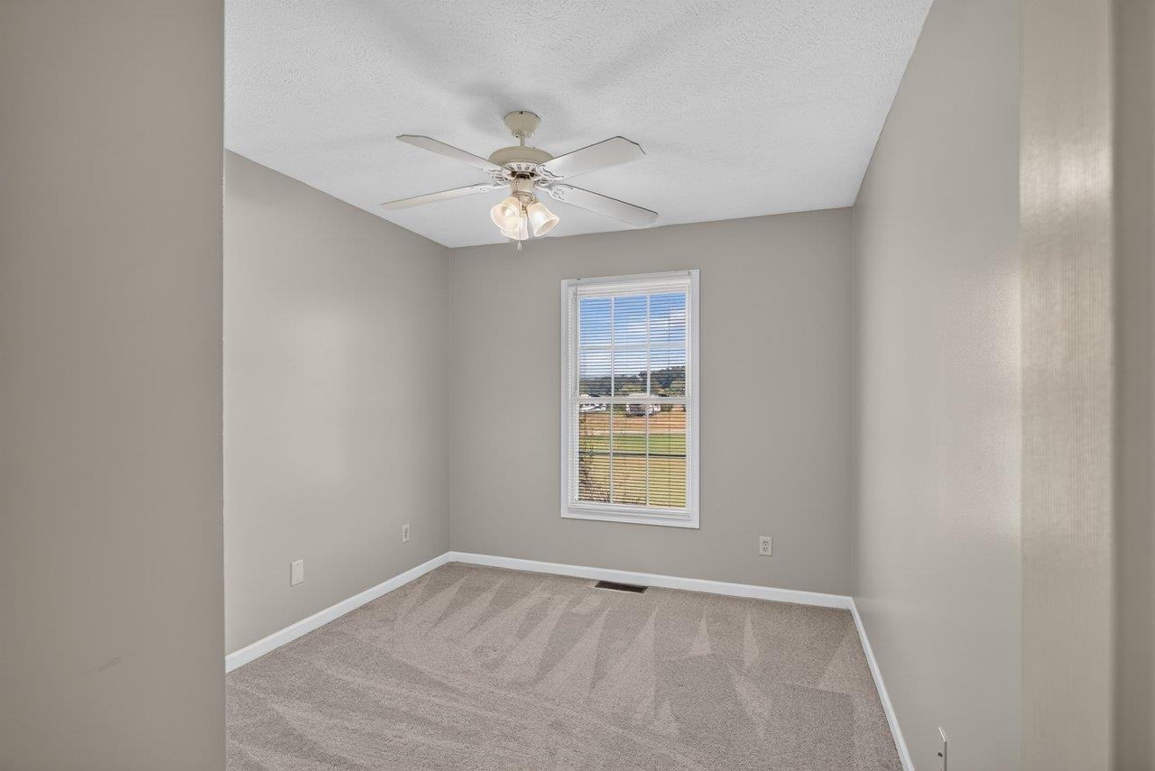 307 JOYCE DR, BRIDGEWATER, Virginia 22812, 3 Bedrooms Bedrooms, ,2 BathroomsBathrooms,Residential,307 JOYCE DR,680391 MLS # 680391