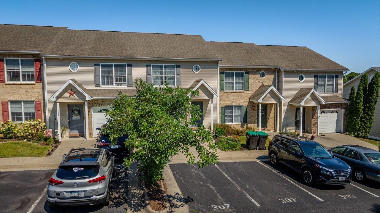 307 JOYCE DR, BRIDGEWATER, Virginia 22812, 3 Bedrooms Bedrooms, ,2 BathroomsBathrooms,Residential,307 JOYCE DR,680391 MLS # 680391