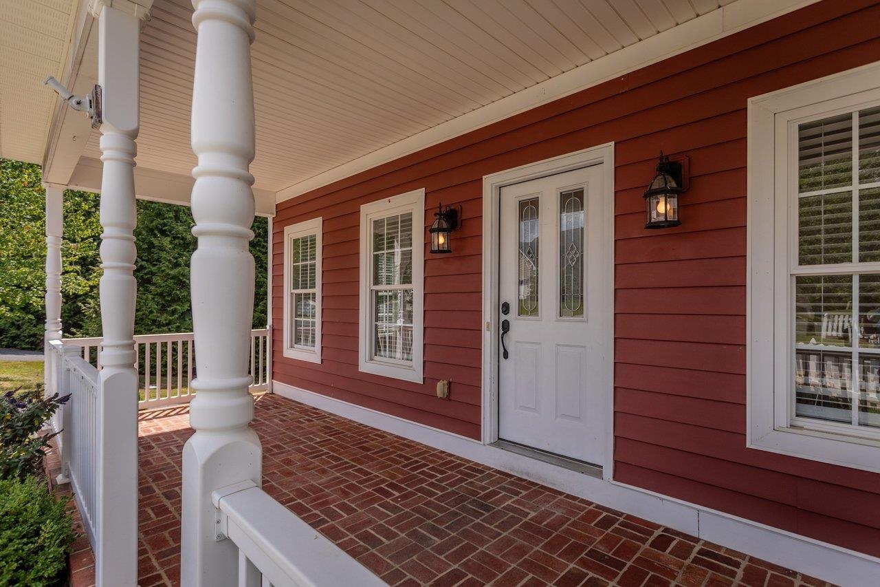 106 BELL CREEK DR, STAUNTON, Virginia 24401, 3 Bedrooms Bedrooms, ,2 BathroomsBathrooms,Residential,106 BELL CREEK DR,680392 MLS # 680392