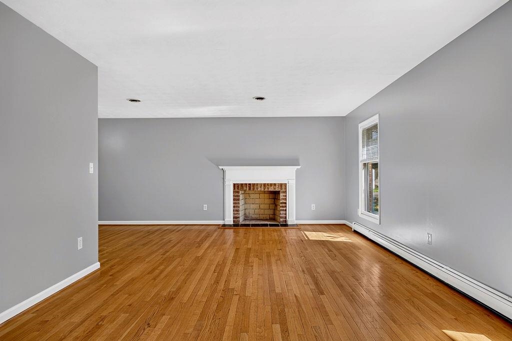 1215 PINEHURST RD, STAUNTON, Virginia 24401, 3 Bedrooms Bedrooms, ,2 BathroomsBathrooms,Residential,1215 PINEHURST RD,680395 MLS # 680395 1215 PINEHURST RD, STAUNTON, Virginia 24401, 3 Bedrooms Bedrooms, ,2 BathroomsBathrooms,Residential,1215 PINEHURST RD,680395 MLS # 680395