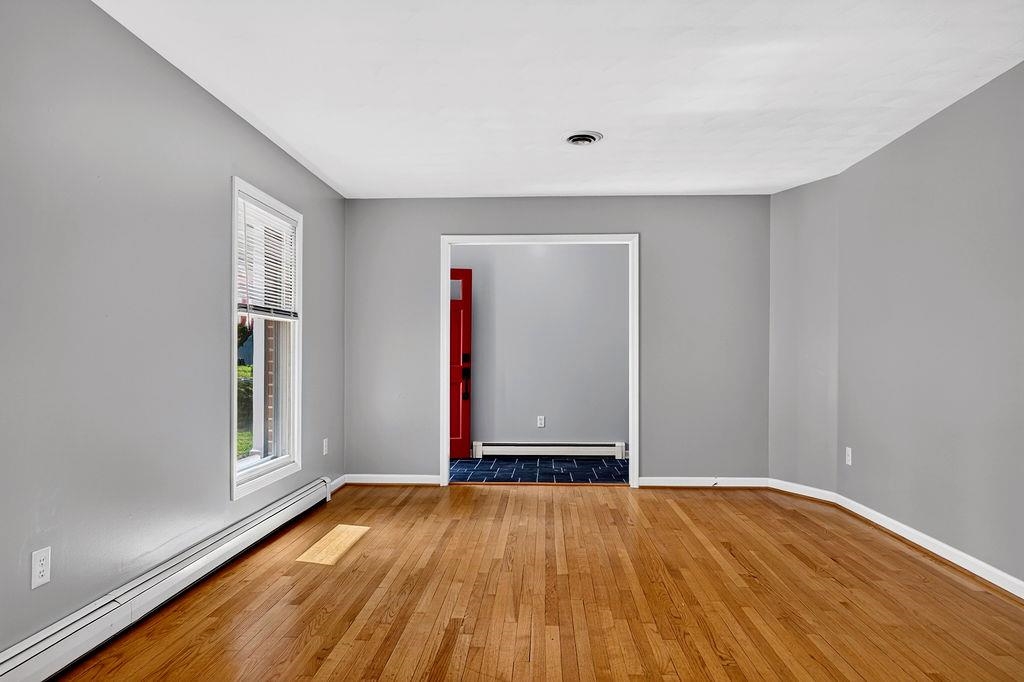 1215 PINEHURST RD, STAUNTON, Virginia 24401, 3 Bedrooms Bedrooms, ,2 BathroomsBathrooms,Residential,1215 PINEHURST RD,680395 MLS # 680395 1215 PINEHURST RD, STAUNTON, Virginia 24401, 3 Bedrooms Bedrooms, ,2 BathroomsBathrooms,Residential,1215 PINEHURST RD,680395 MLS # 680395