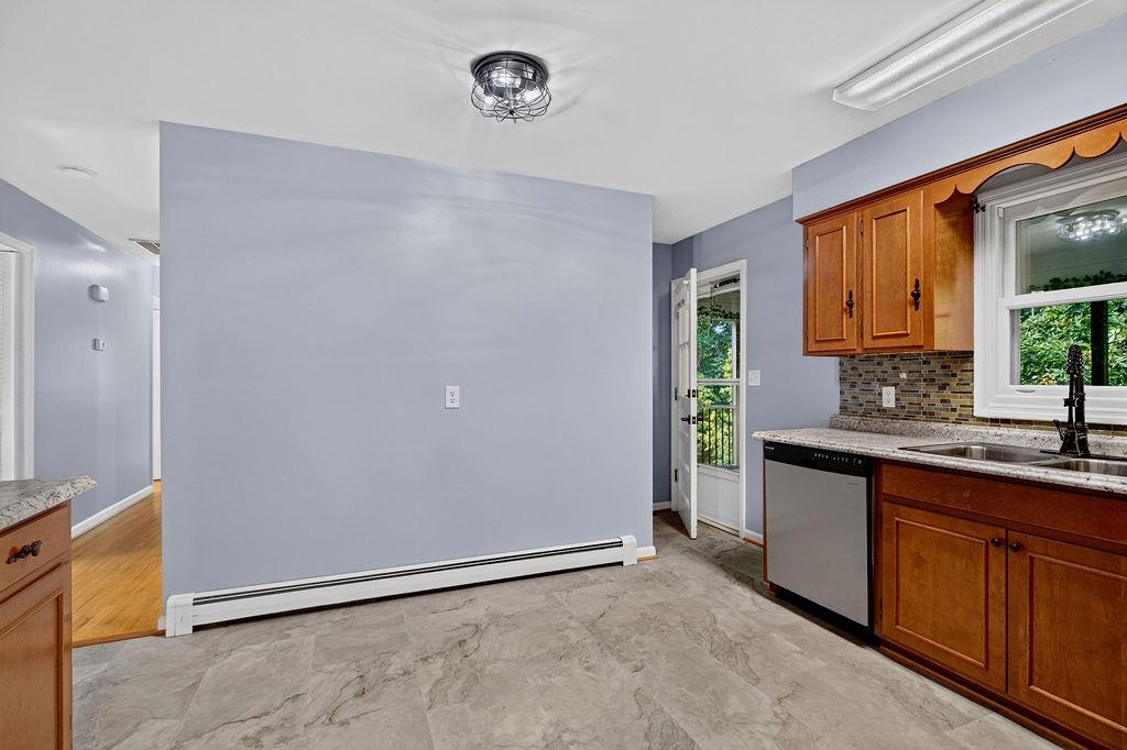1215 PINEHURST RD, STAUNTON, Virginia 24401, 3 Bedrooms Bedrooms, ,2 BathroomsBathrooms,Residential,1215 PINEHURST RD,680395 MLS # 680395 1215 PINEHURST RD, STAUNTON, Virginia 24401, 3 Bedrooms Bedrooms, ,2 BathroomsBathrooms,Residential,1215 PINEHURST RD,680395 MLS # 680395