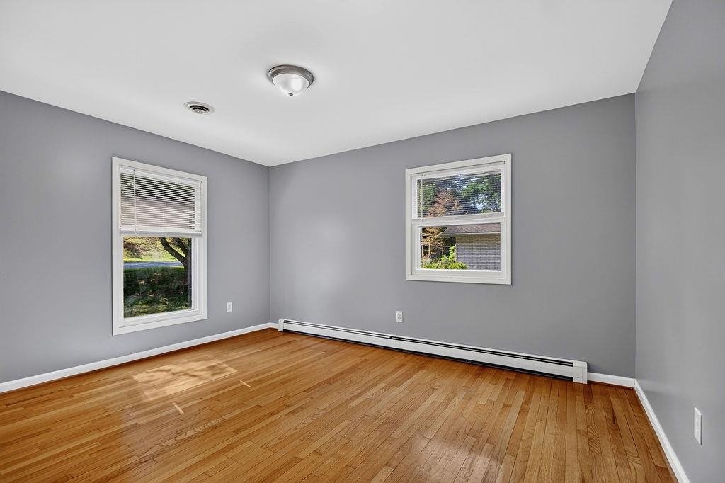 1215 PINEHURST RD, STAUNTON, Virginia 24401, 3 Bedrooms Bedrooms, ,2 BathroomsBathrooms,Residential,1215 PINEHURST RD,680395 MLS # 680395 1215 PINEHURST RD, STAUNTON, Virginia 24401, 3 Bedrooms Bedrooms, ,2 BathroomsBathrooms,Residential,1215 PINEHURST RD,680395 MLS # 680395