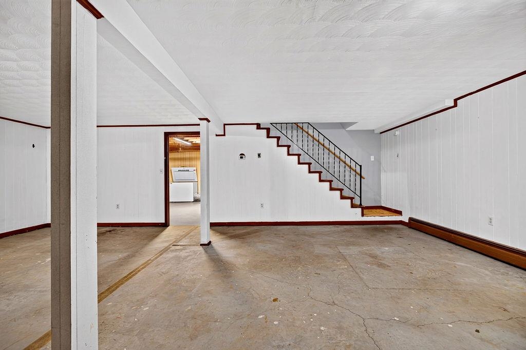 1215 PINEHURST RD, STAUNTON, Virginia 24401, 3 Bedrooms Bedrooms, ,2 BathroomsBathrooms,Residential,1215 PINEHURST RD,680395 MLS # 680395 1215 PINEHURST RD, STAUNTON, Virginia 24401, 3 Bedrooms Bedrooms, ,2 BathroomsBathrooms,Residential,1215 PINEHURST RD,680395 MLS # 680395