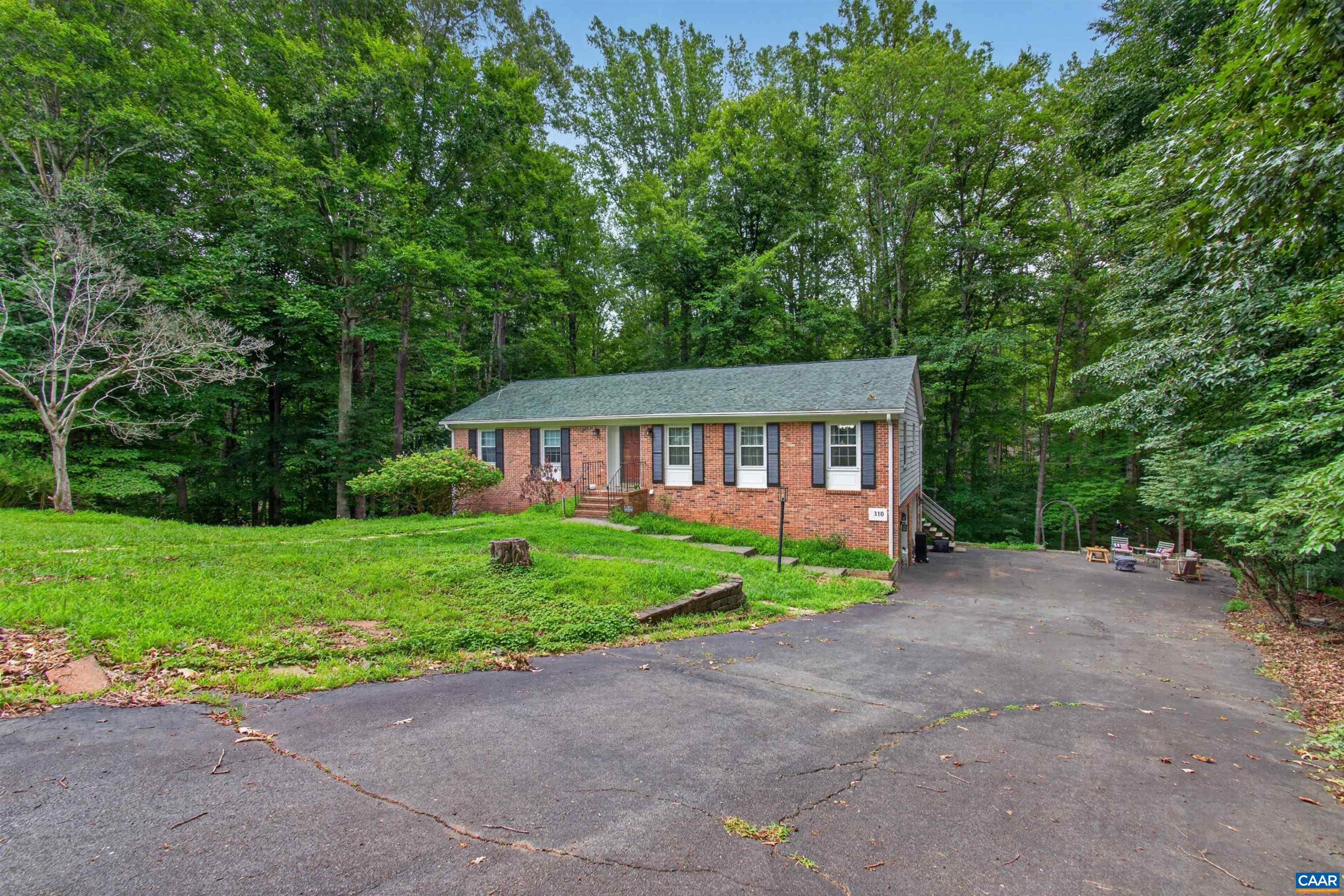 310 CRESTFIELD CT, CHARLOTTESVILLE, Virginia 22911, 5 Bedrooms Bedrooms, ,3 BathroomsBathrooms,Residential,310 CRESTFIELD CT,679834 MLS # 679834