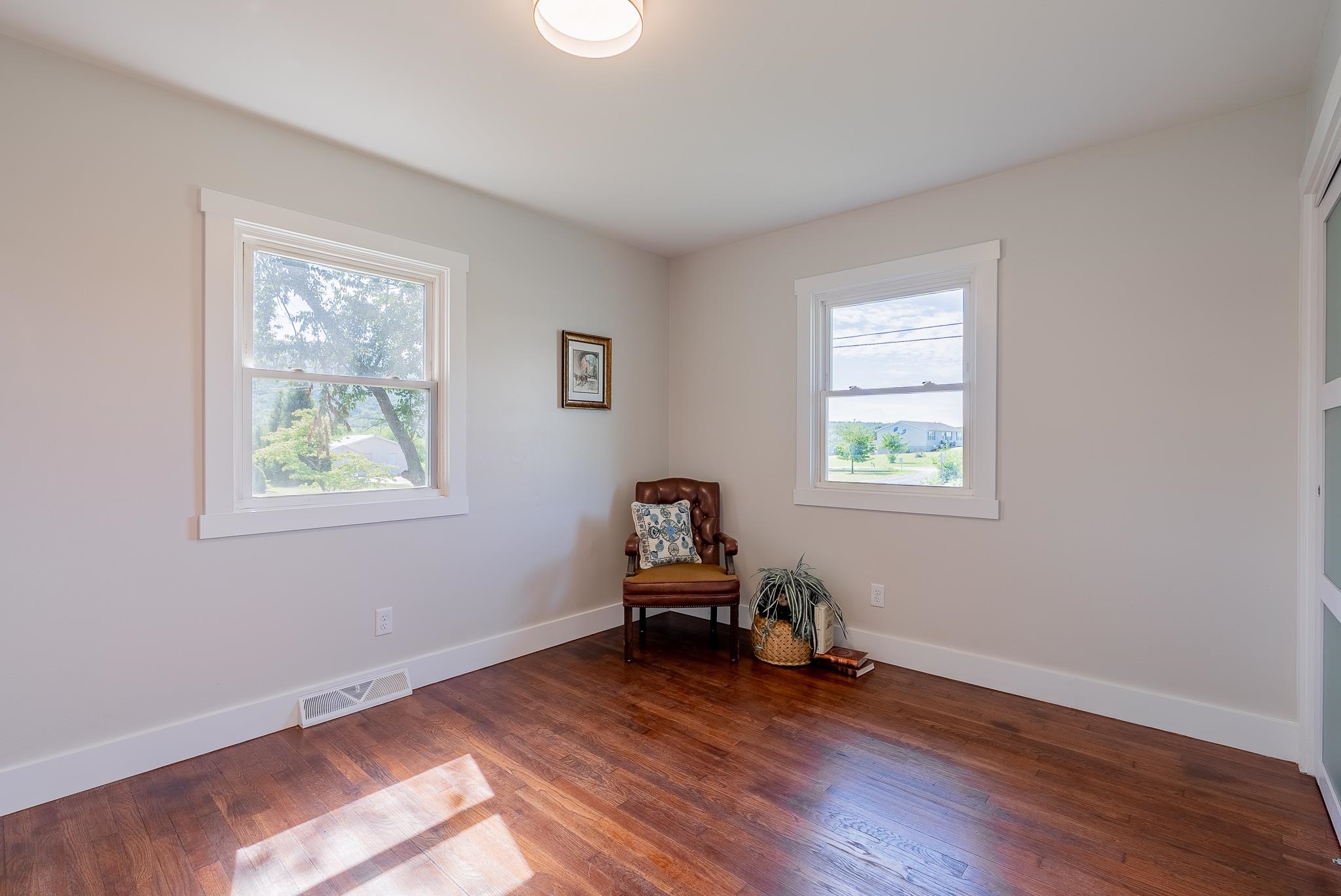 4647 STELLA ST, PENN LAIRD, Virginia 22846, 4 Bedrooms Bedrooms, ,3 BathroomsBathrooms,Residential,4647 STELLA ST,679903 MLS # 679903 4647 STELLA ST, PENN LAIRD, Virginia 22846, 4 Bedrooms Bedrooms, ,3 BathroomsBathrooms,Residential,4647 STELLA ST,679903 MLS # 679903