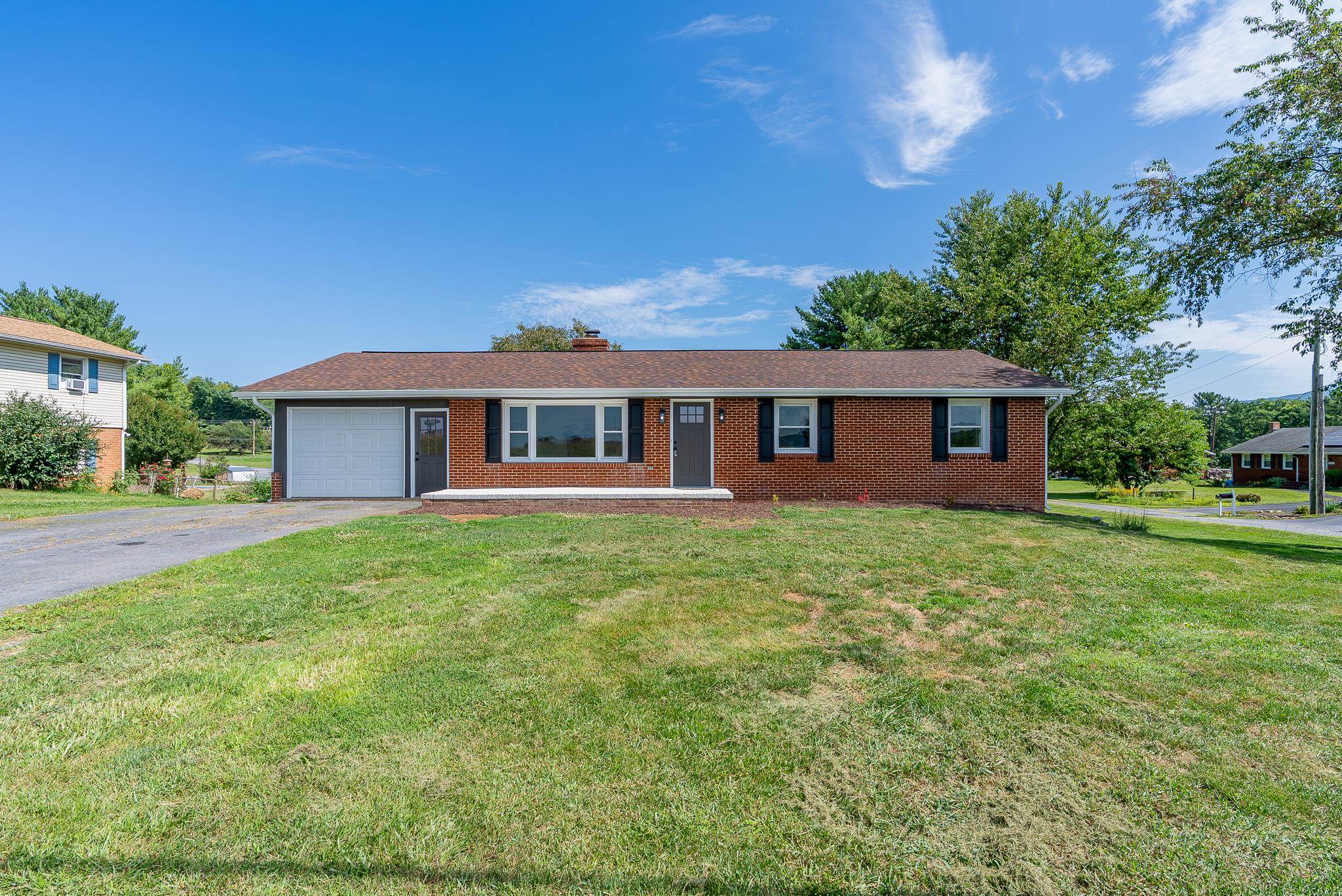 4647 STELLA ST, PENN LAIRD, Virginia 22846, 4 Bedrooms Bedrooms, ,3 BathroomsBathrooms,Residential,4647 STELLA ST,679903 MLS # 679903 4647 STELLA ST, PENN LAIRD, Virginia 22846, 4 Bedrooms Bedrooms, ,3 BathroomsBathrooms,Residential,4647 STELLA ST,679903 MLS # 679903