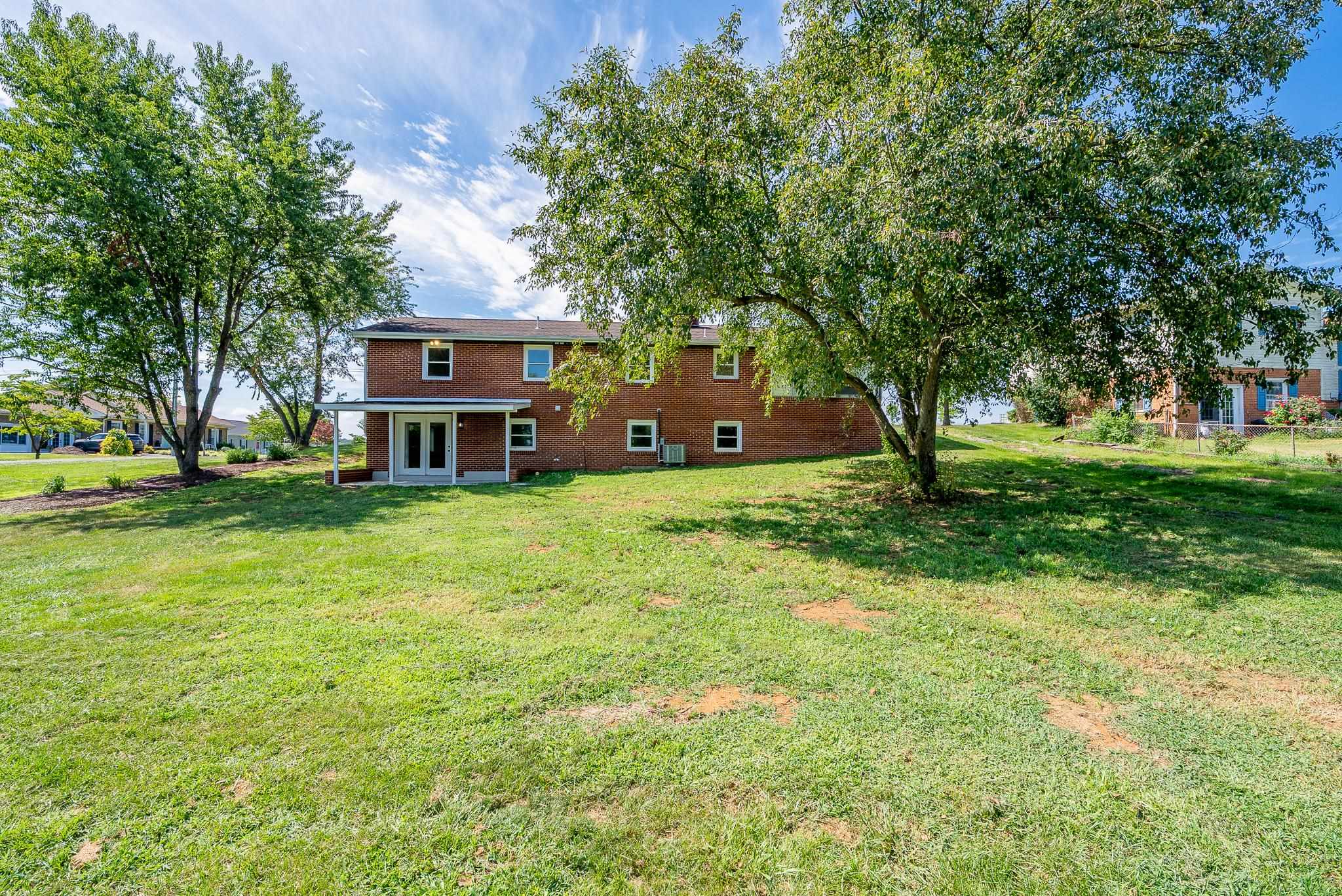 4647 STELLA ST, PENN LAIRD, Virginia 22846, 4 Bedrooms Bedrooms, ,3 BathroomsBathrooms,Residential,4647 STELLA ST,679903 MLS # 679903 4647 STELLA ST, PENN LAIRD, Virginia 22846, 4 Bedrooms Bedrooms, ,3 BathroomsBathrooms,Residential,4647 STELLA ST,679903 MLS # 679903